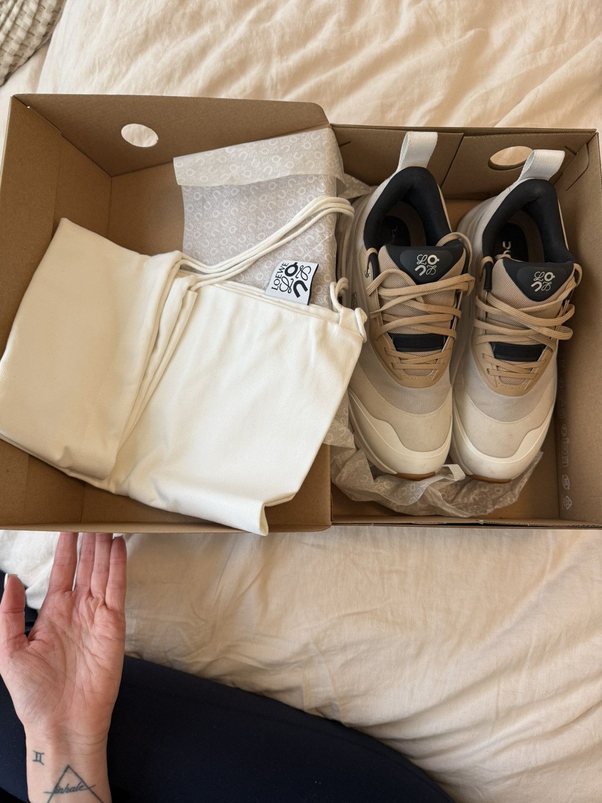 Loewe × On Cloudtilt LOEWE 2 Tan White/Gum Size US 8 / EU 41 - 7 Thumbnail
