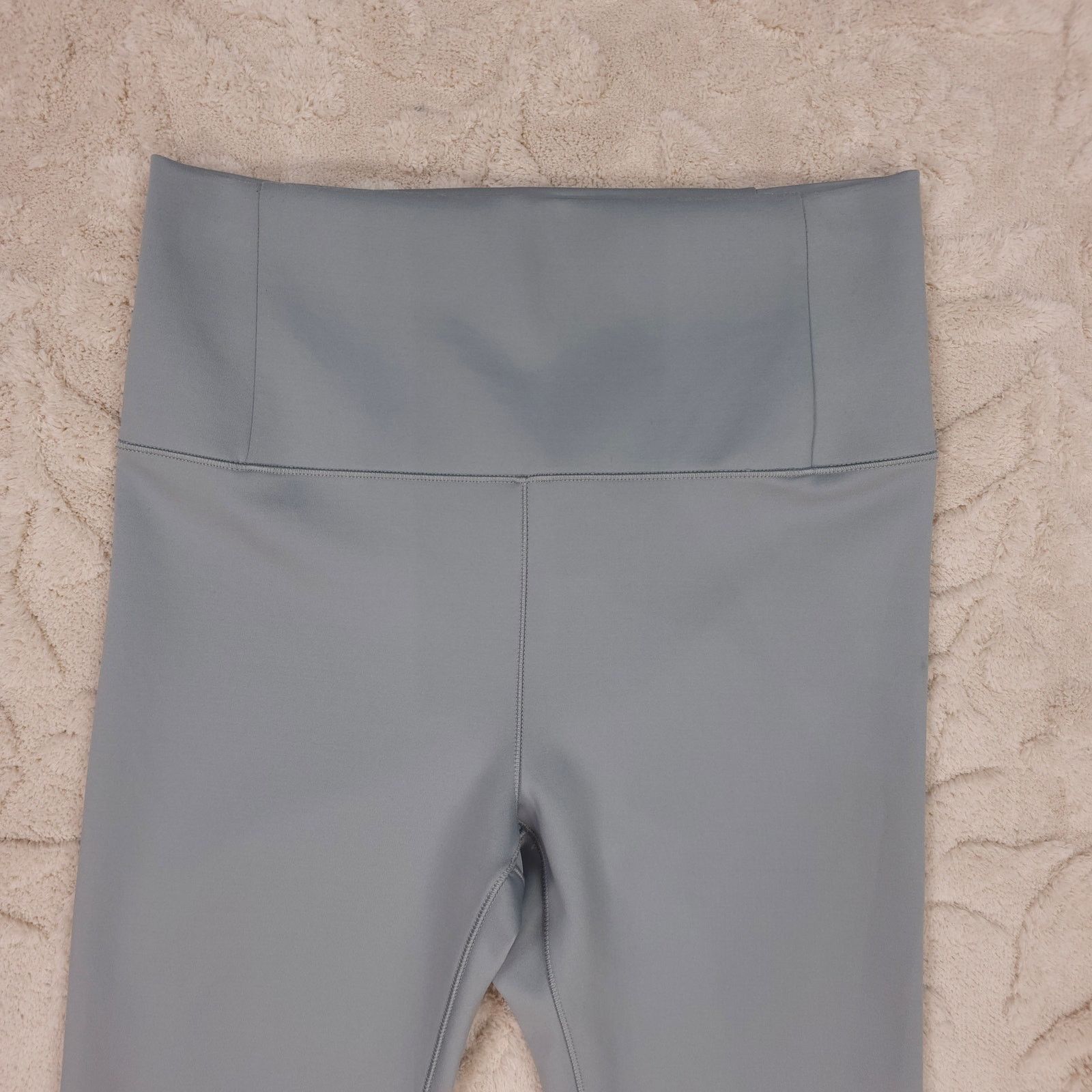 Vuori Vuori Evolve Leggings Fern Sz Medium Size 28" / US 6 / IT 42 - 4 Thumbnail