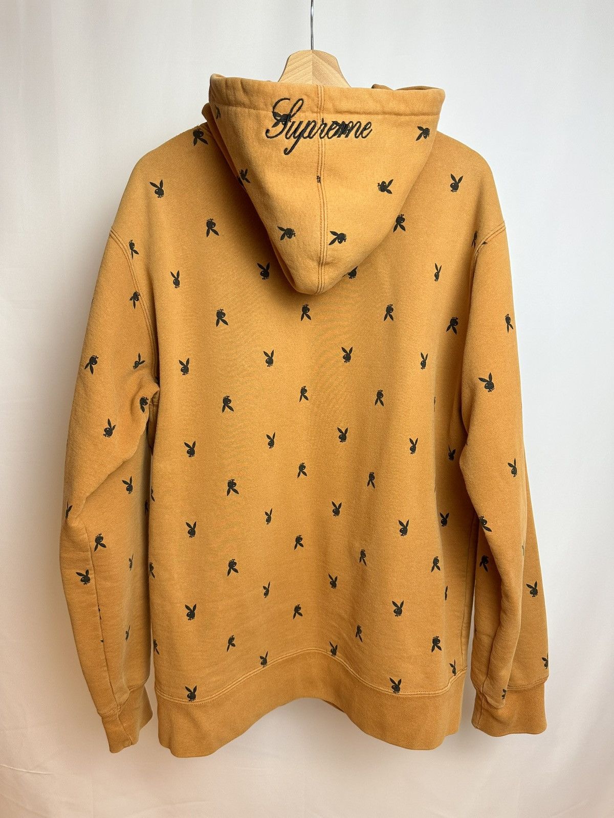 Playboy × Supreme Supreme x playboy F/W 15 bunny hoodie Size US XL / EU 56 / 4 - 2 Thumbnail