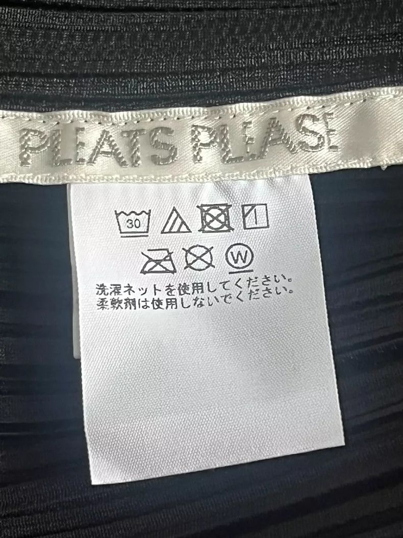 Issey Miyake Issey Miyake size:4 Black pleated sleeveless dress Size M / US 6-8 / IT 42-44 - 3 Thumbnail