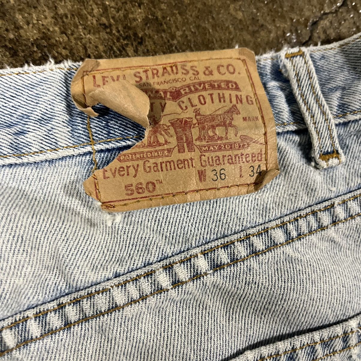 Levi's × Vintage Crazy Vintage 90s Levi's 560 Faded Baggy Loose Fit Jeans Size US 36 / EU 52 - 8 Thumbnail