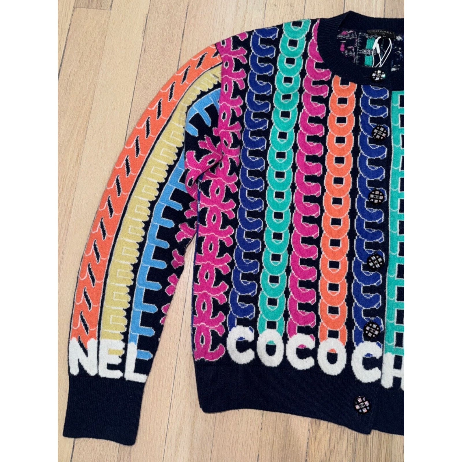 Chanel Chanel 21K Blue Rainbow Letter Logo CC Button Long Sleeve Size XS / US 0-2 / IT 36-38 - 5 Thumbnail