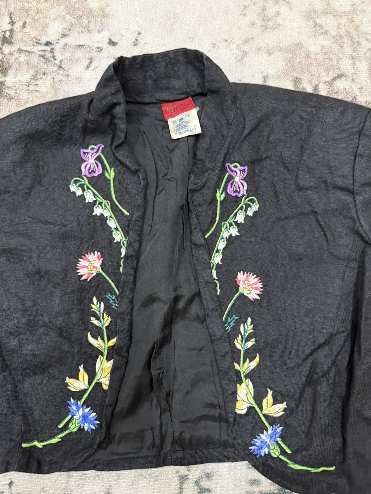 Japanese Brand × Kenzo × Vintage Vintage Kenzo Black Linen Embroidered Floral Boho Short Open Size XS / US 0-2 / IT 36-38 - 4 Thumbnail