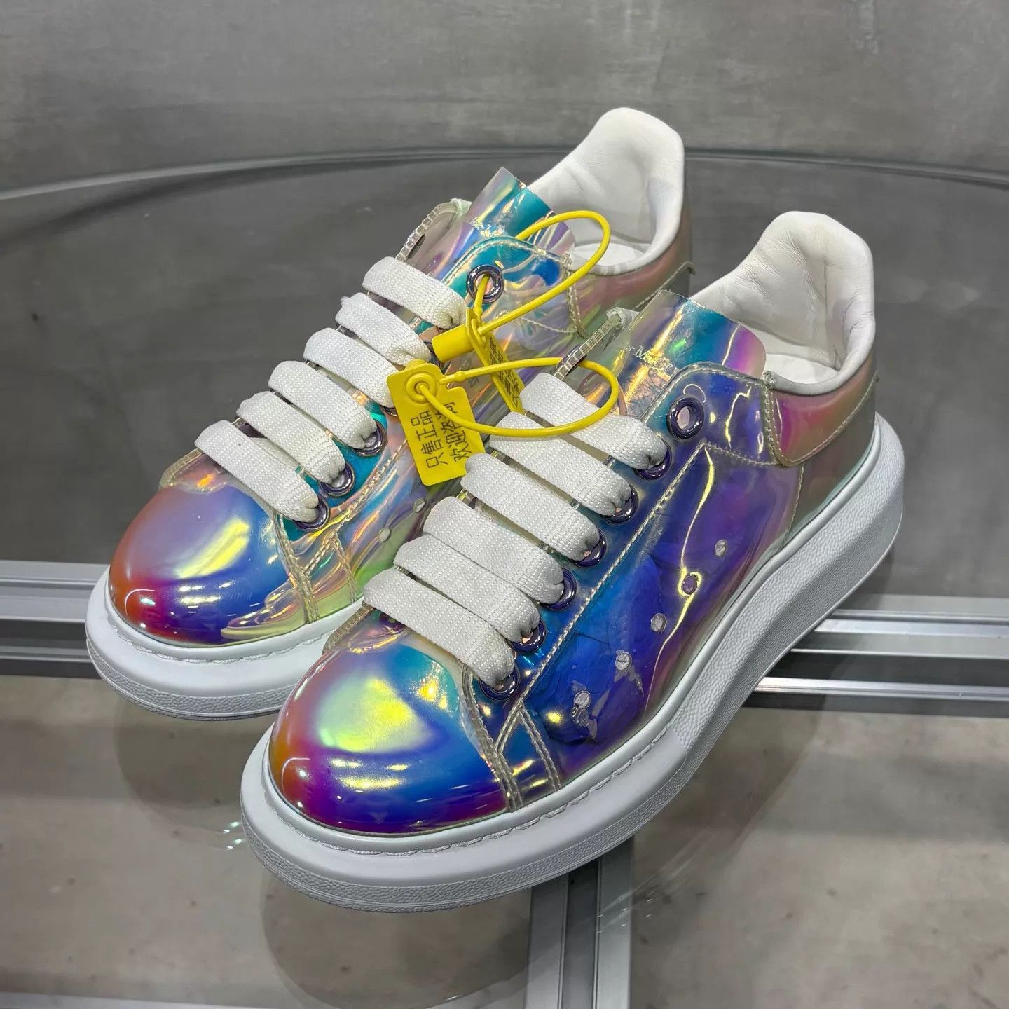 Alexander McQueen AMQ Laser Platform Sneaker EUR 36.5 New Box CD0291 Size US 6 / IT 36 - 2 Thumbnail