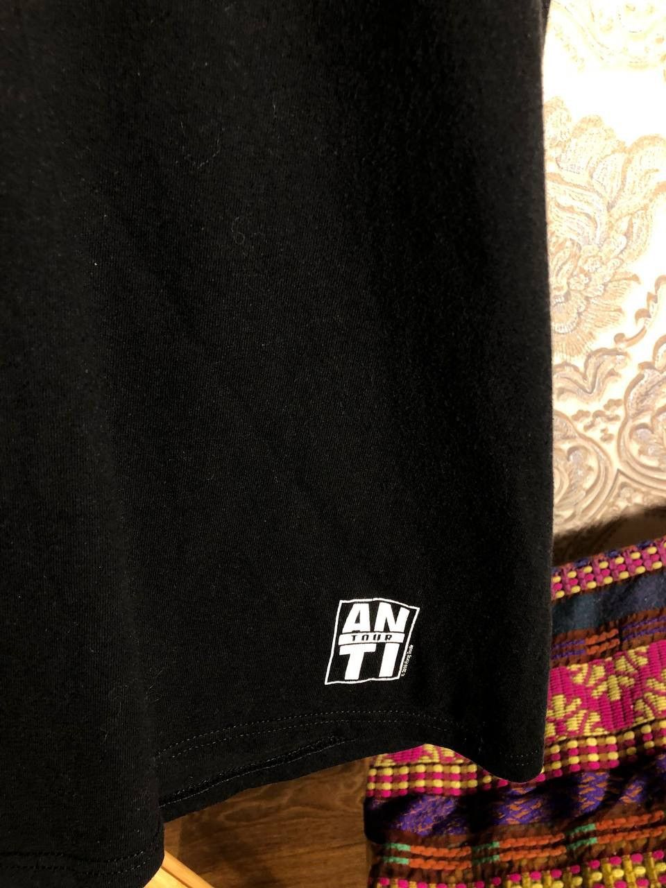 Rap Tees VINTAGE RIHANNA SEXY BIG LOGO T-SHIRT HIP HOP CASUAL Y2K 90s Size US L / EU 52-54 / 3 - 4 Thumbnail
