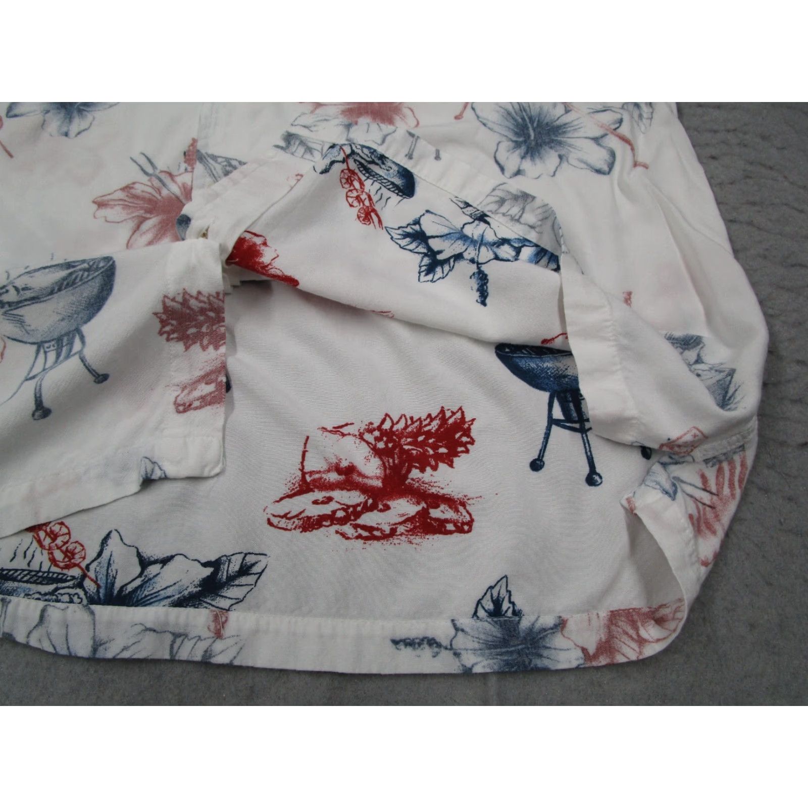 Vintage Jack ONeill Shirt Men Extra Large White Grill Master Button Up Hawaiian BBQ Tiki Mens Size US XL / EU 56 / 4 - 4 Thumbnail