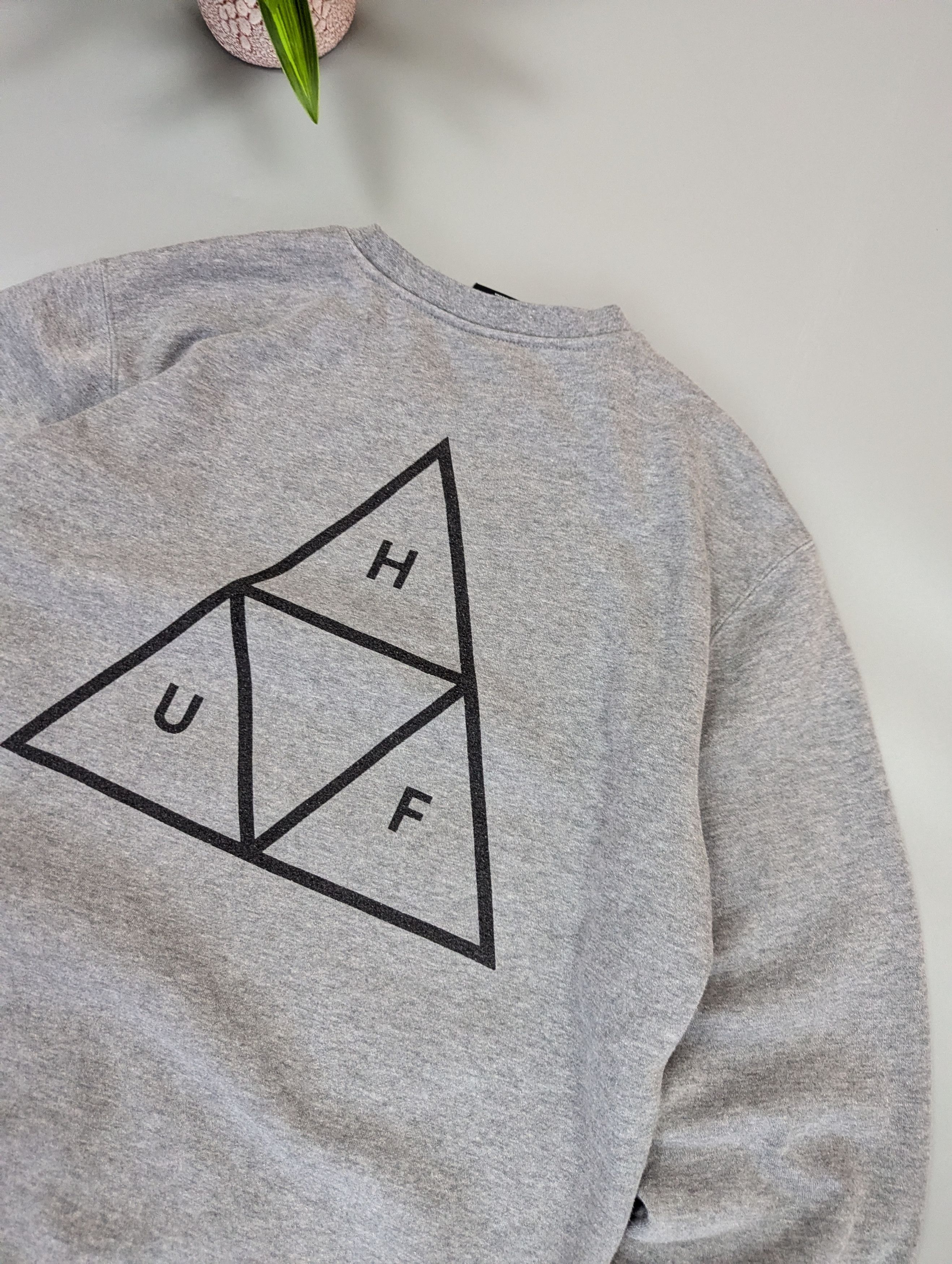 Huf HUF Essentials Triple Triangle Crewneck Sweatshirt Gray Sz S Size US M / EU 48-50 / 2 - 6 Thumbnail