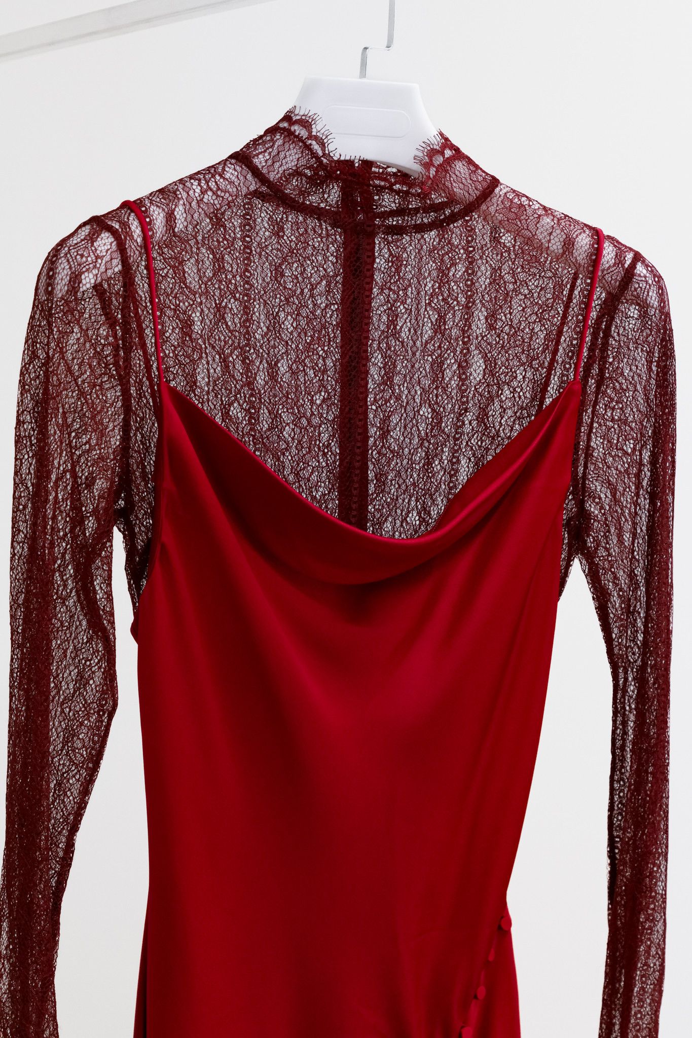 jonathan simkhai red lace dress JONATHAN SIMKHAI {$1,695} Red Lace Crochet sleeveless midi dress Size 2