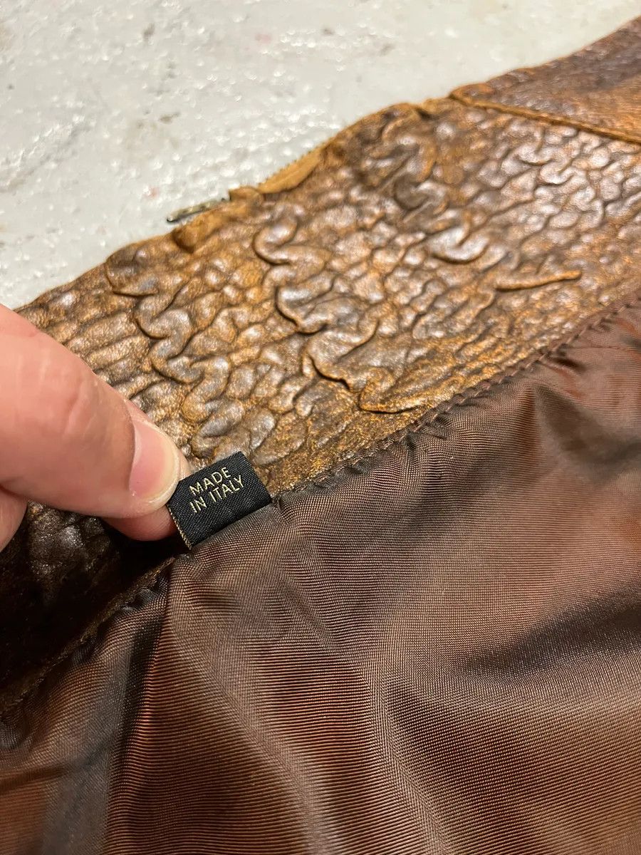 Roberto Cavalli × Vintage AW2005 Cavalli Asymmetrical Raw Brown Leather Trench Jacket Size S / US 4 / IT 40 - 12 Thumbnail