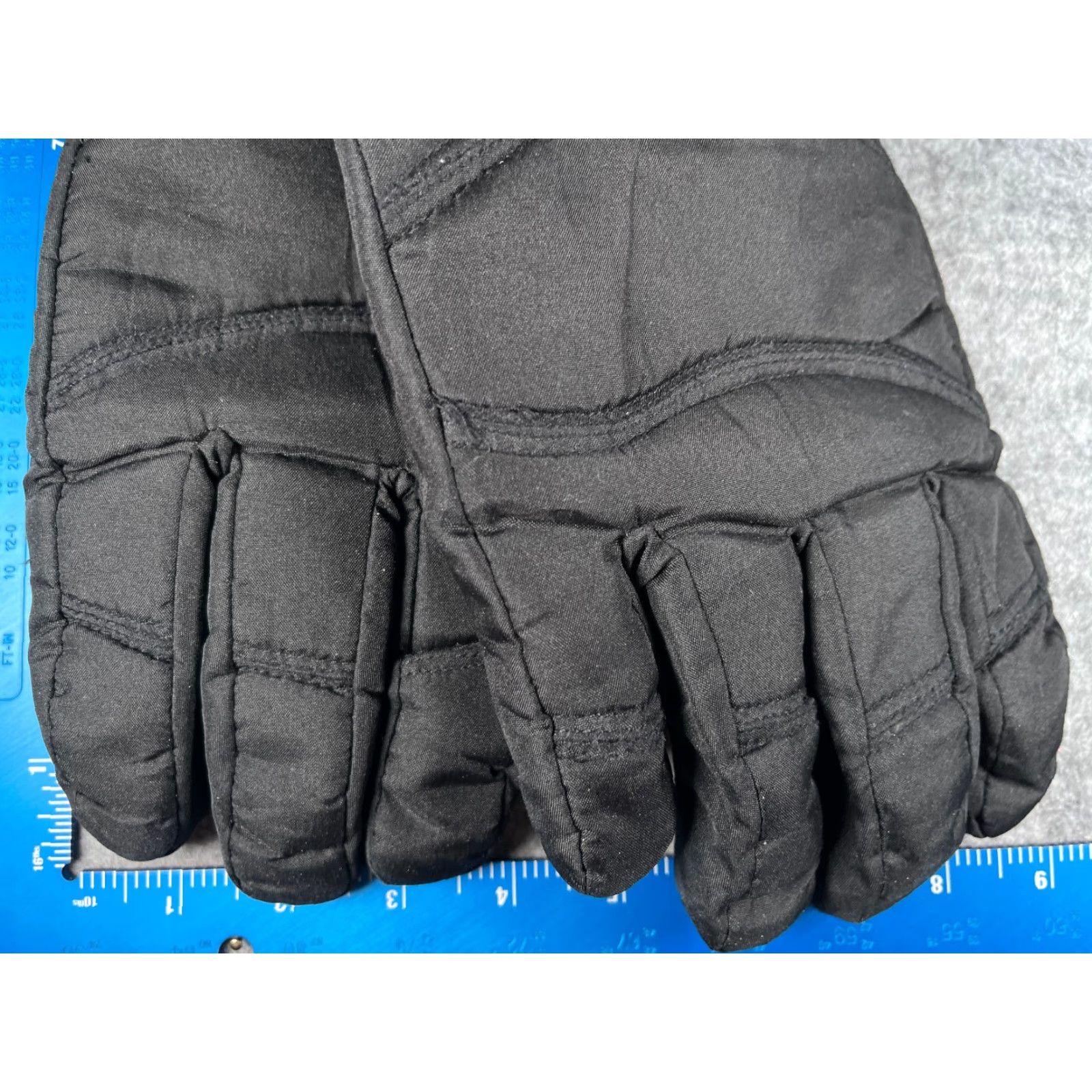 Vintage Thinsulate Glove One Size Black Polyester Insulated Waterproof Warm Wrist Men Ski Winter Size ONE SIZE - 2 Thumbnail