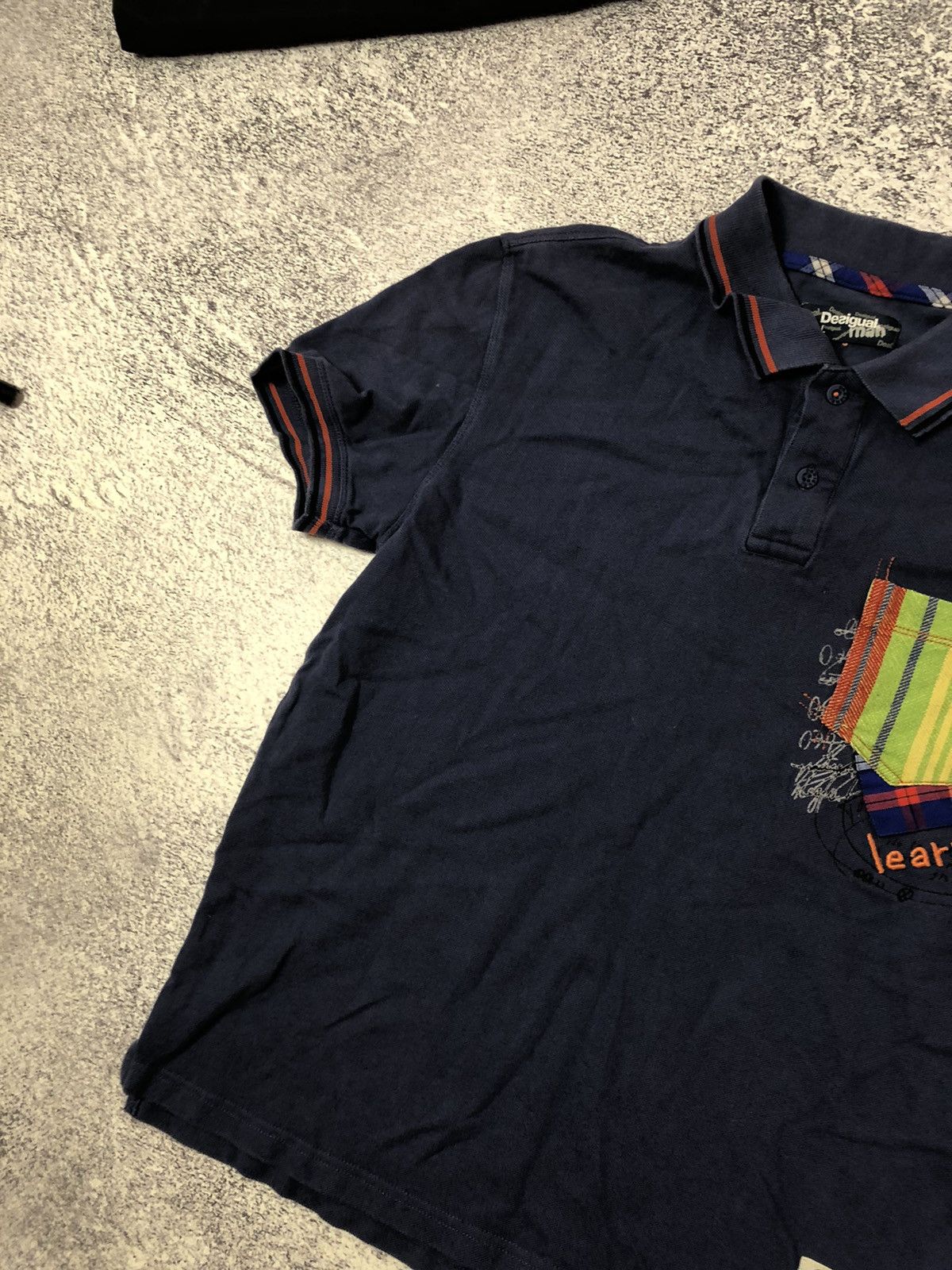 Desigual Men’s t-shirt Desigual size L y2k luxury USA casual Size US L / EU 52-54 / 3 - 3 Thumbnail