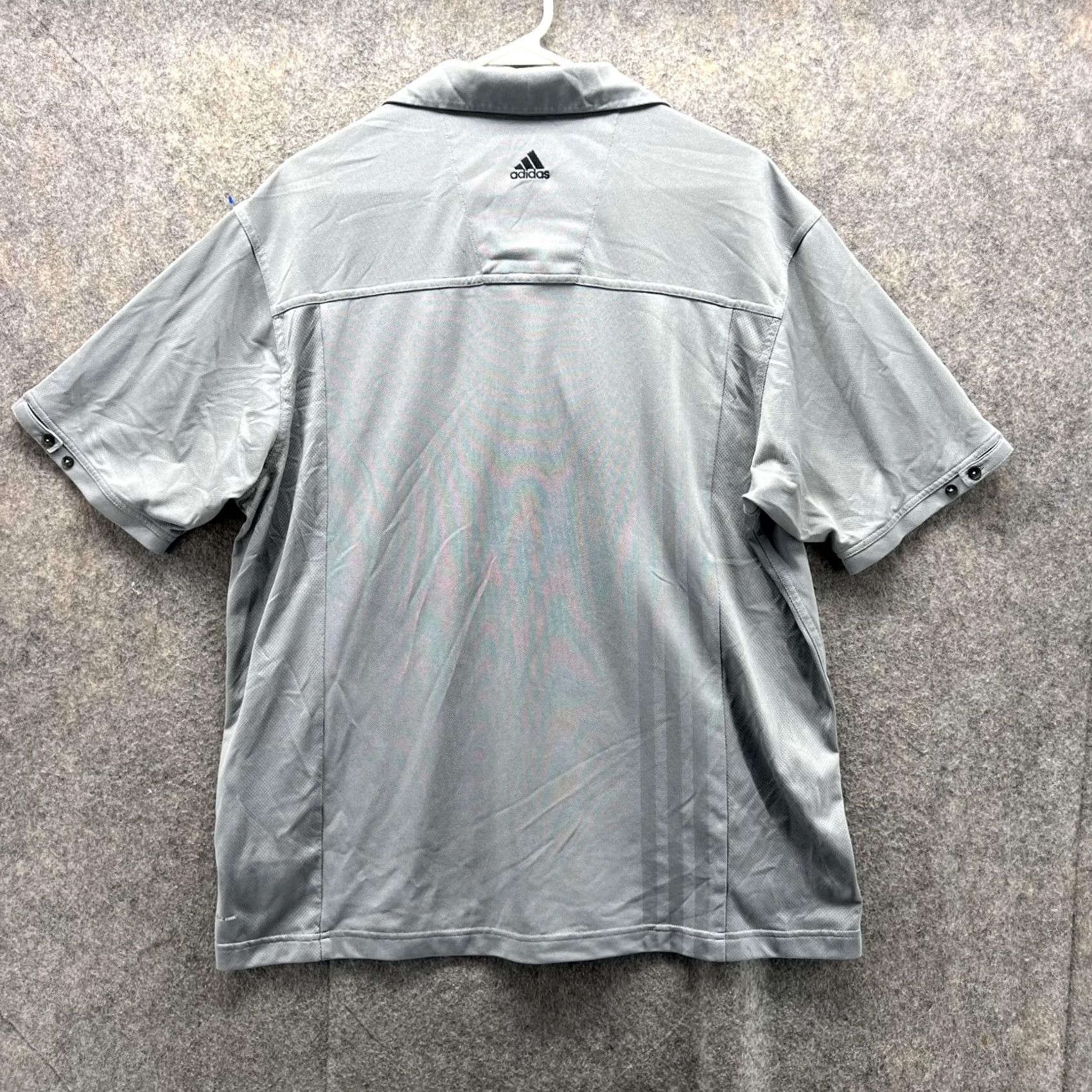 Adidas VINTAGE Adidas Polo Shirt Men Large Gray Athletic Climacool Golf Two Pocket Trefoil Shirt Size US L / EU 52-54 / 3 - 3 Thumbnail