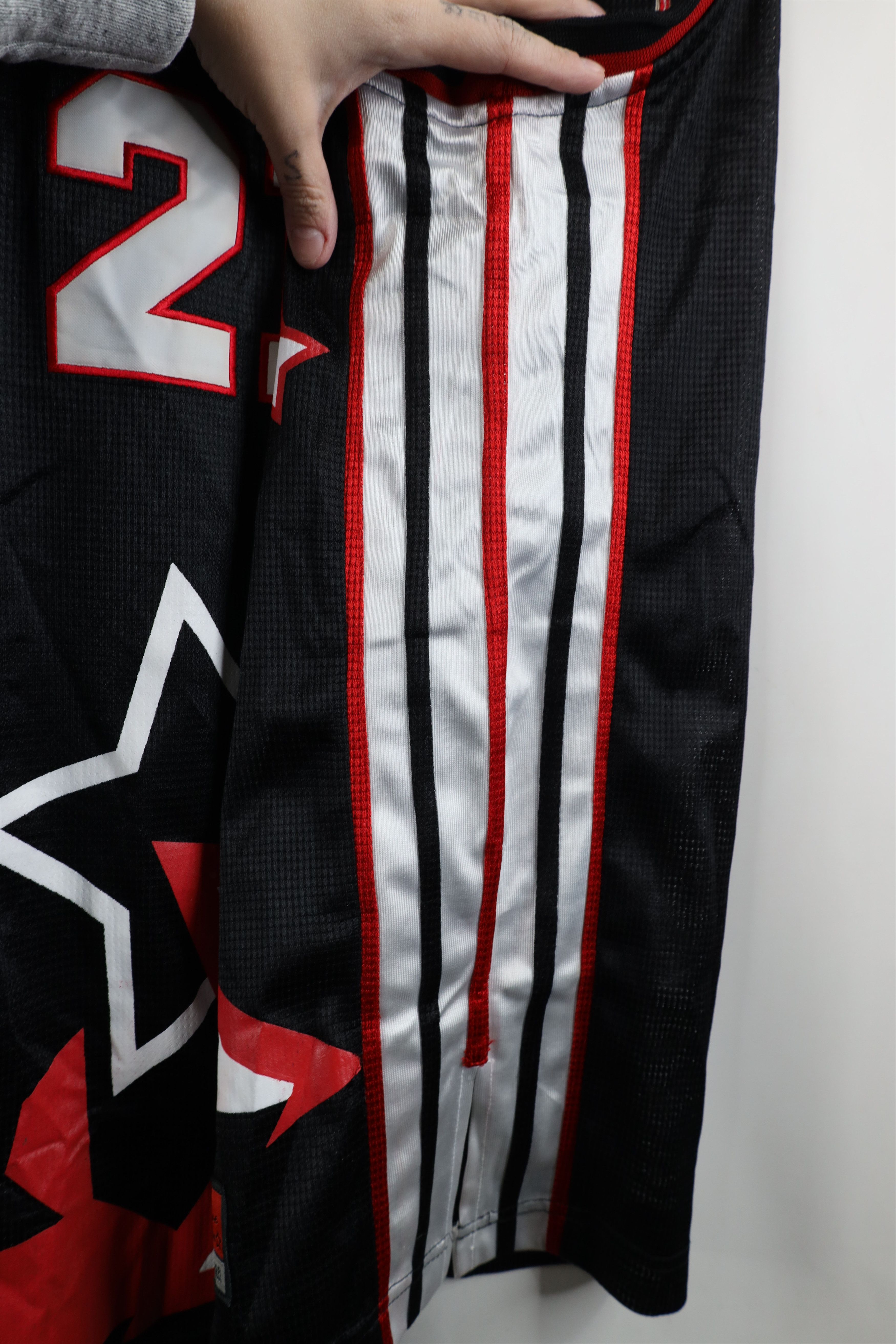 Vintage Deadstock Vintage 90s Y2K Streetwear Basketball Jersey Size US XL / EU 56 / 4 - 10 Thumbnail