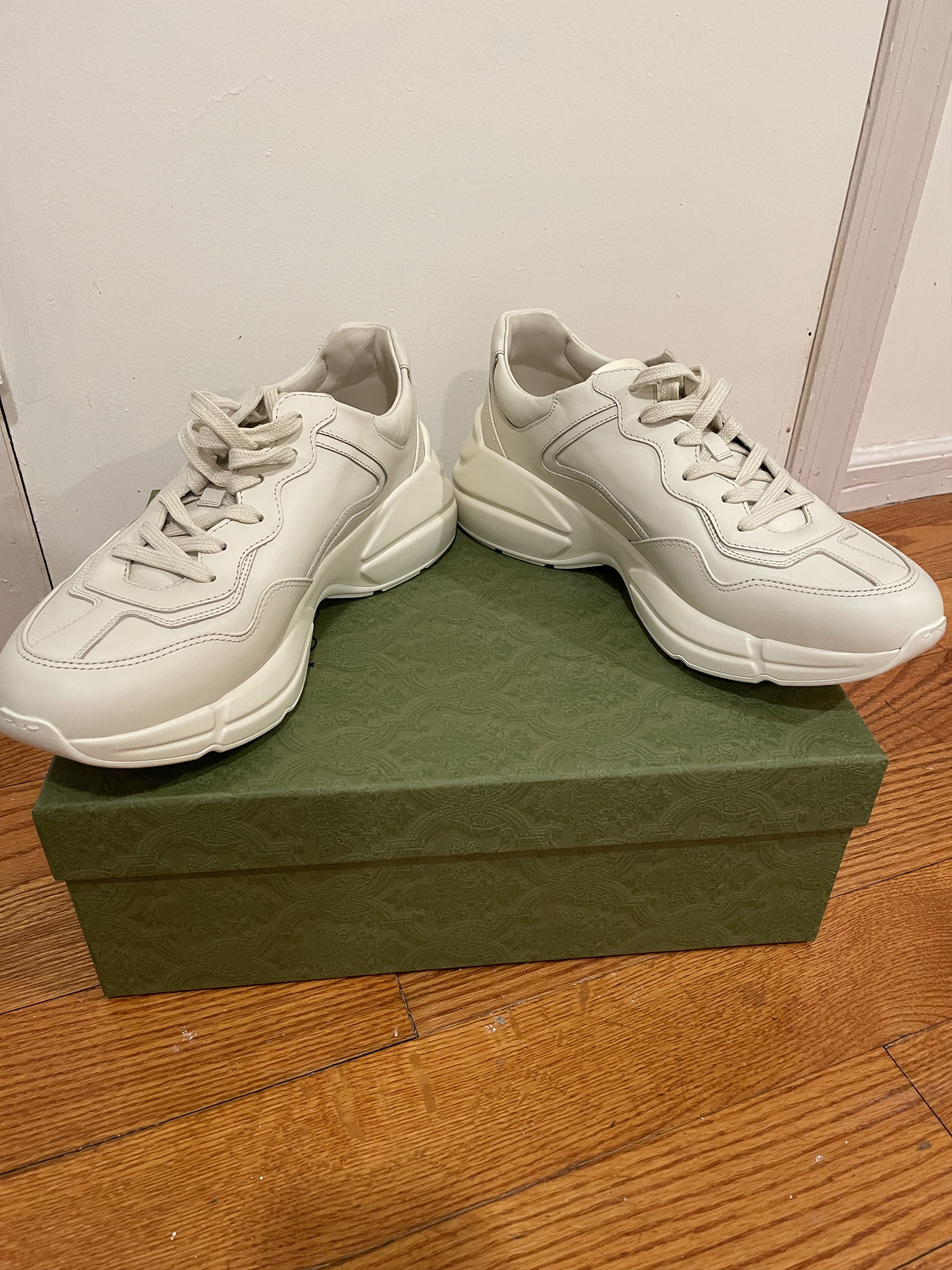 Gucci Men's Rhyton Gucci Logo Leather Sneaker Size US 9.5 / EU 42-43 - 5 Thumbnail