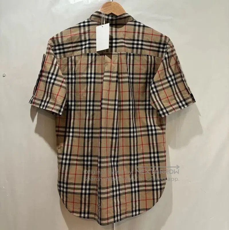 Burberry Burberry Summer Khaki Check Short Sleeve Shirt. Size XS / US 0-2 / IT 36-38 - 2 Thumbnail