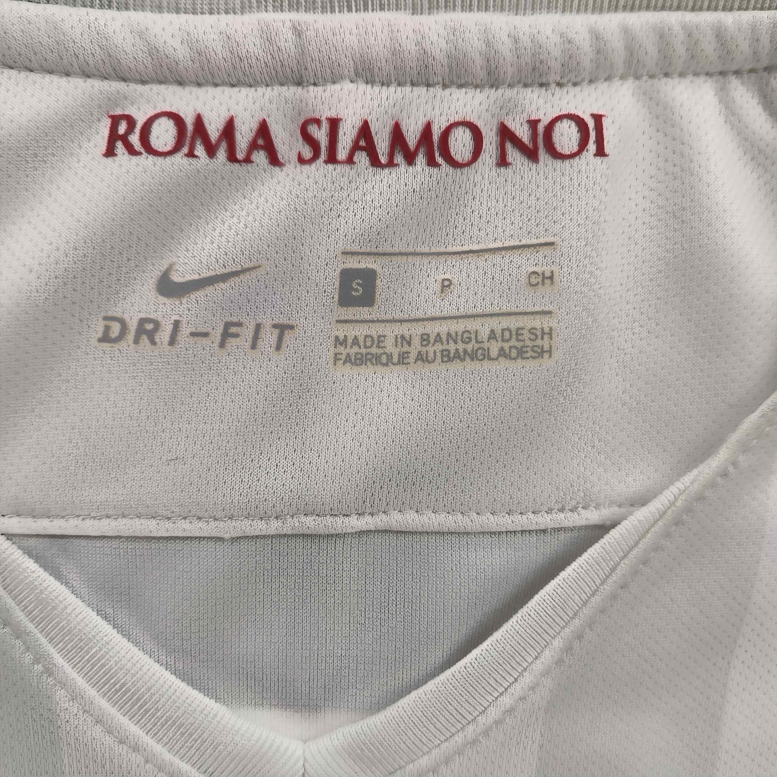 Nike AS Roma 2017-18 Nike away Totti football jersey shirt size S Size US S / EU 44-46 / 1 - 4 Thumbnail