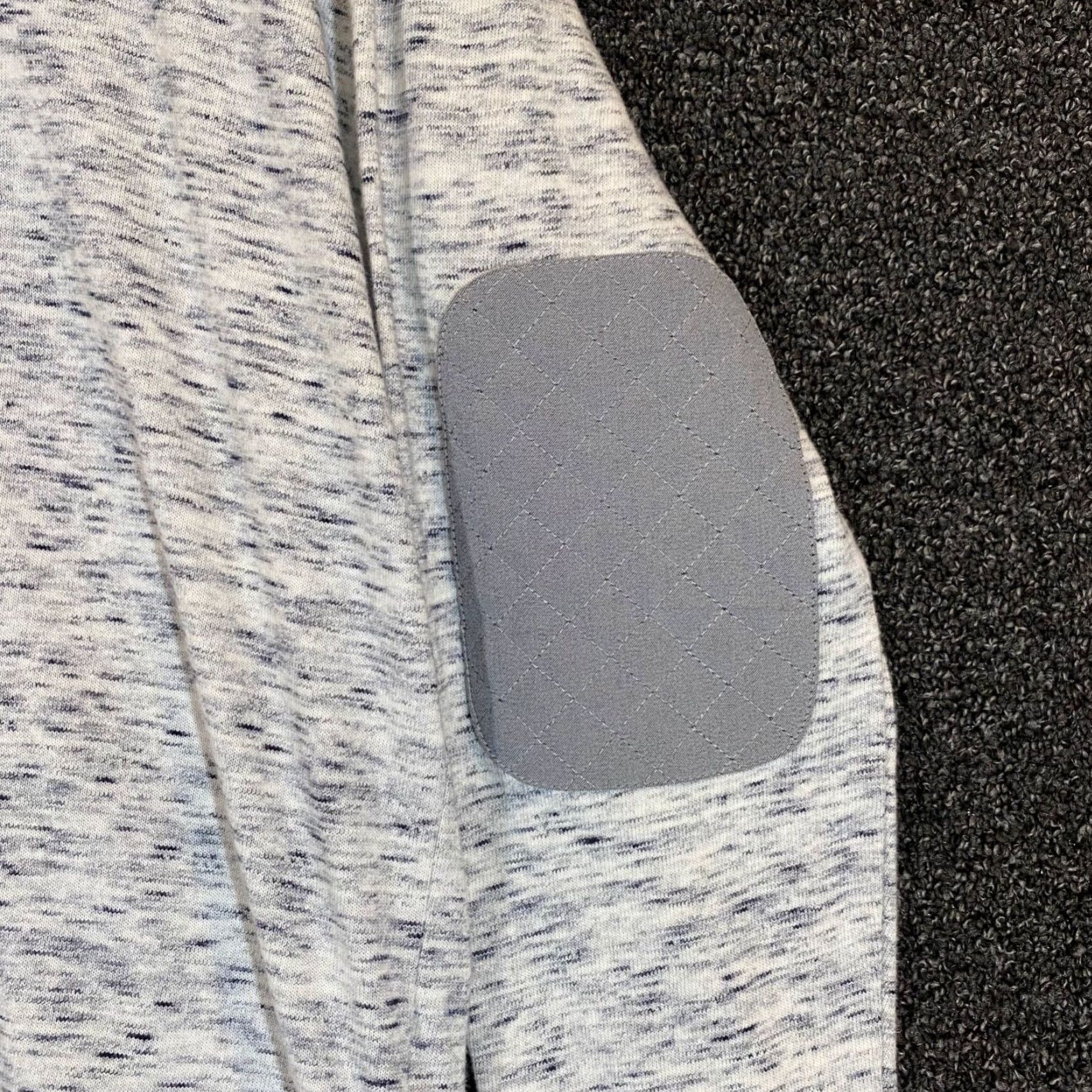 Robert Graham Robert Graham Mens 2XL Pullover Heather Gray Elbow Patch Crewneck Designer Jacket Size US XXL / EU 58 / 5 - 2 Thumbnail