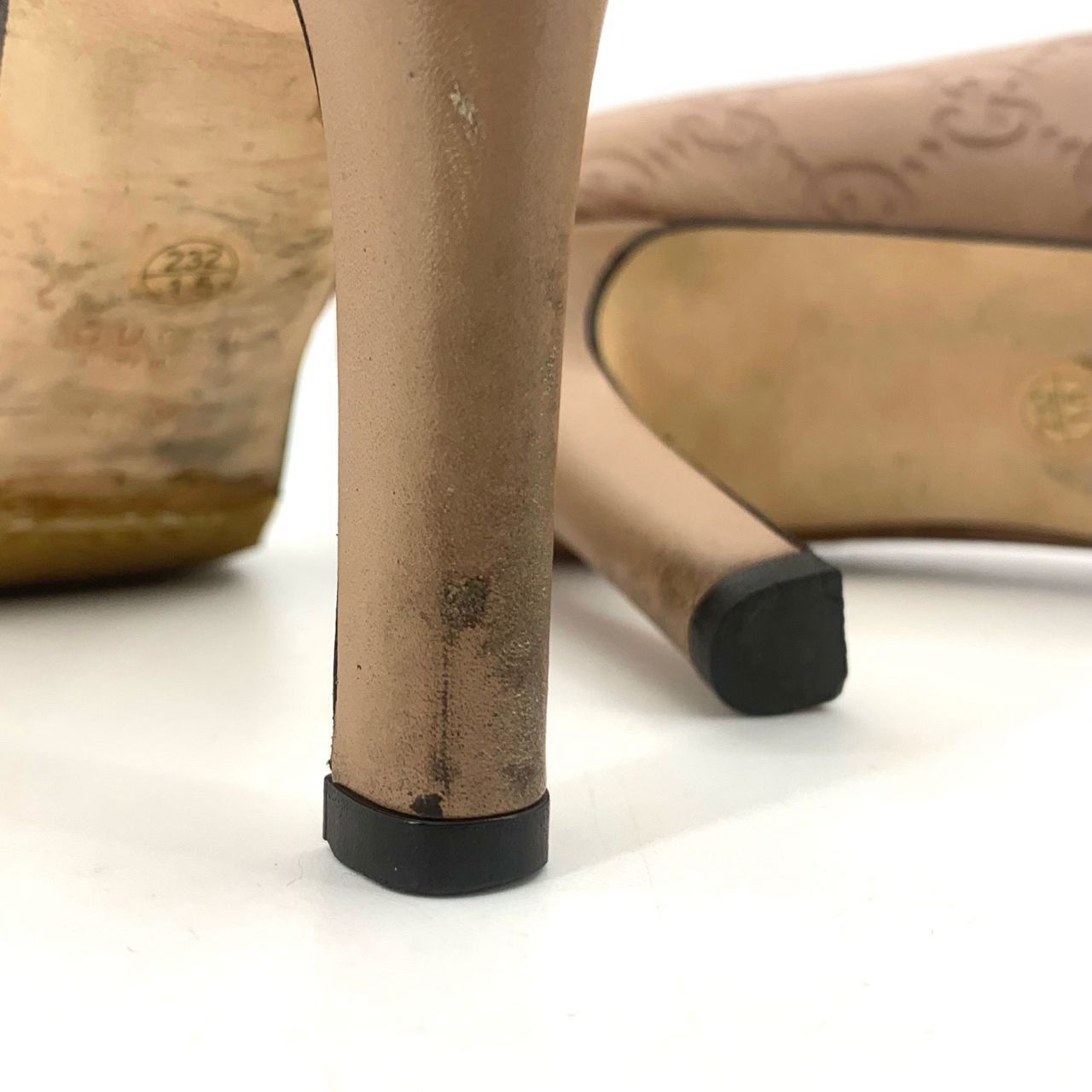 Gucci Gucci Size 36.5 Double G Presbyopia Leather Pointed-Toe Heel Size US 6.5 / IT 36.5 - 3 Thumbnail