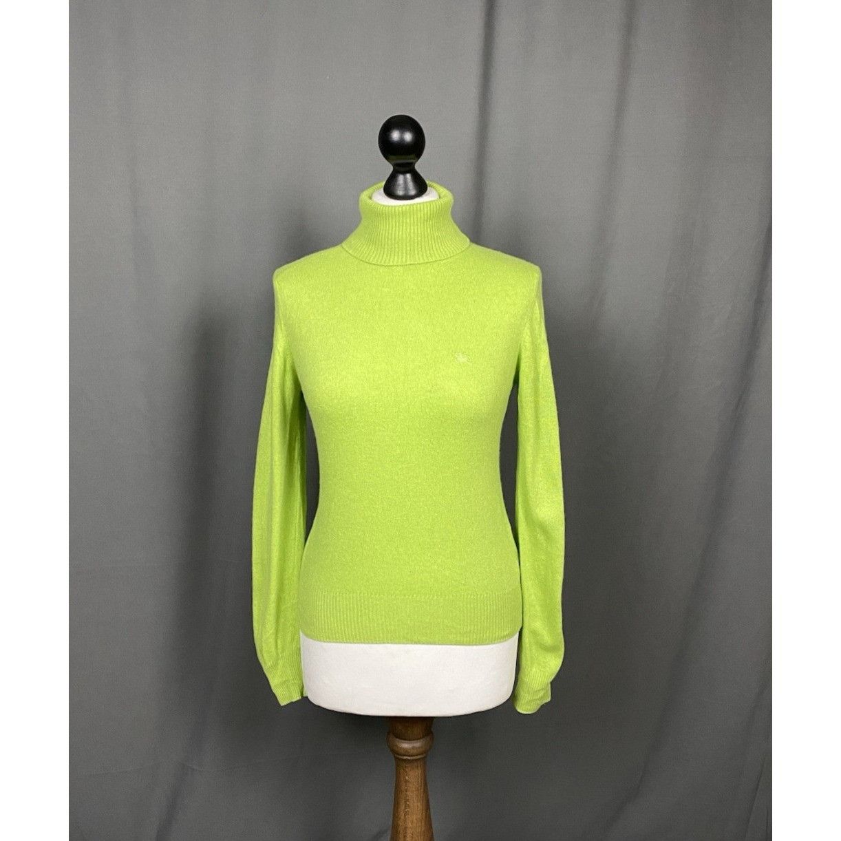Burberry Burberry Small Logo Women's Green Cashmere Turtleneck Sweate Size S / US 4 / IT 40 - 1 Thumbnail