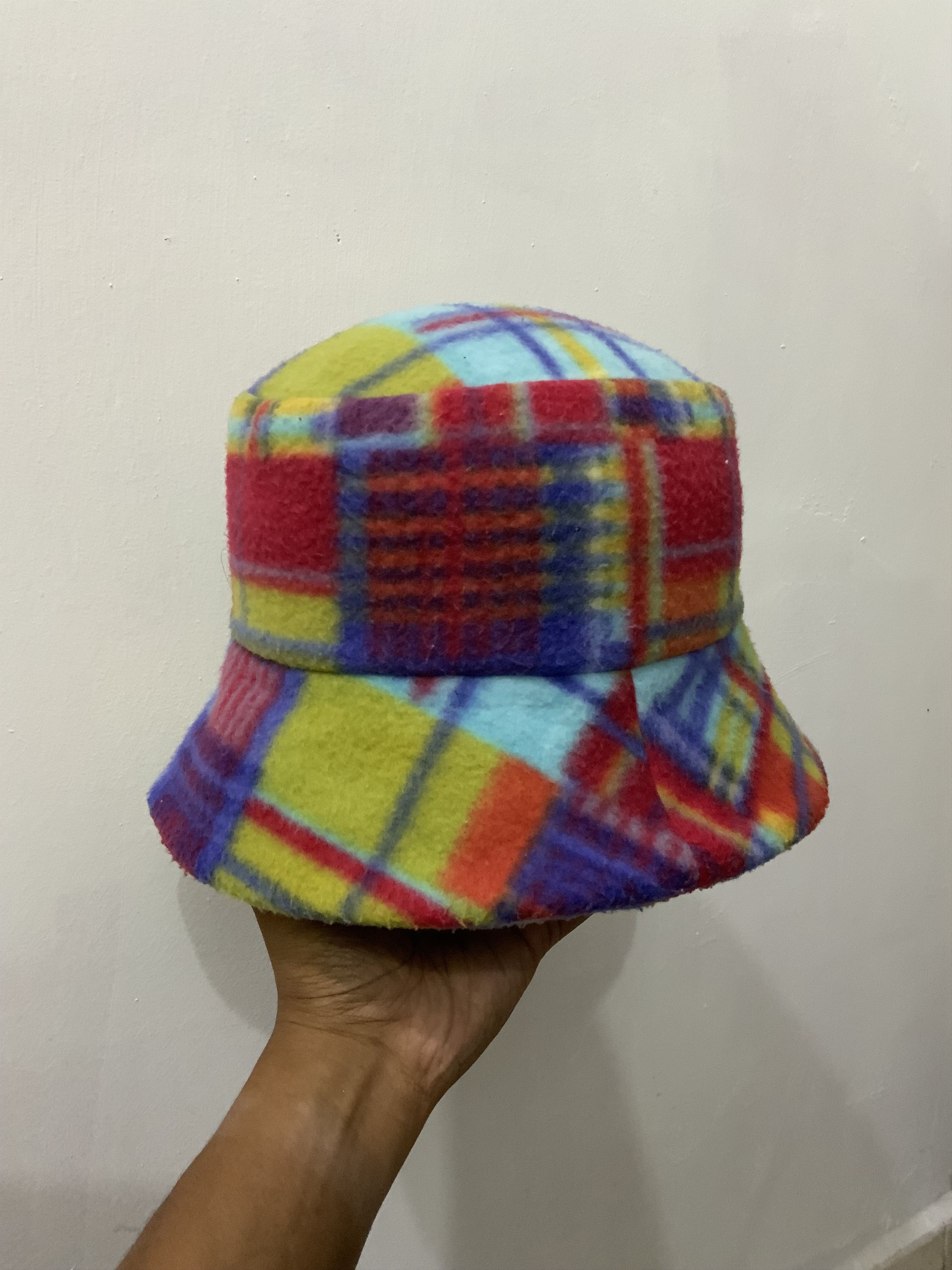 20471120 Striped Multicolor Hat Size ONE SIZE - 6 Thumbnail