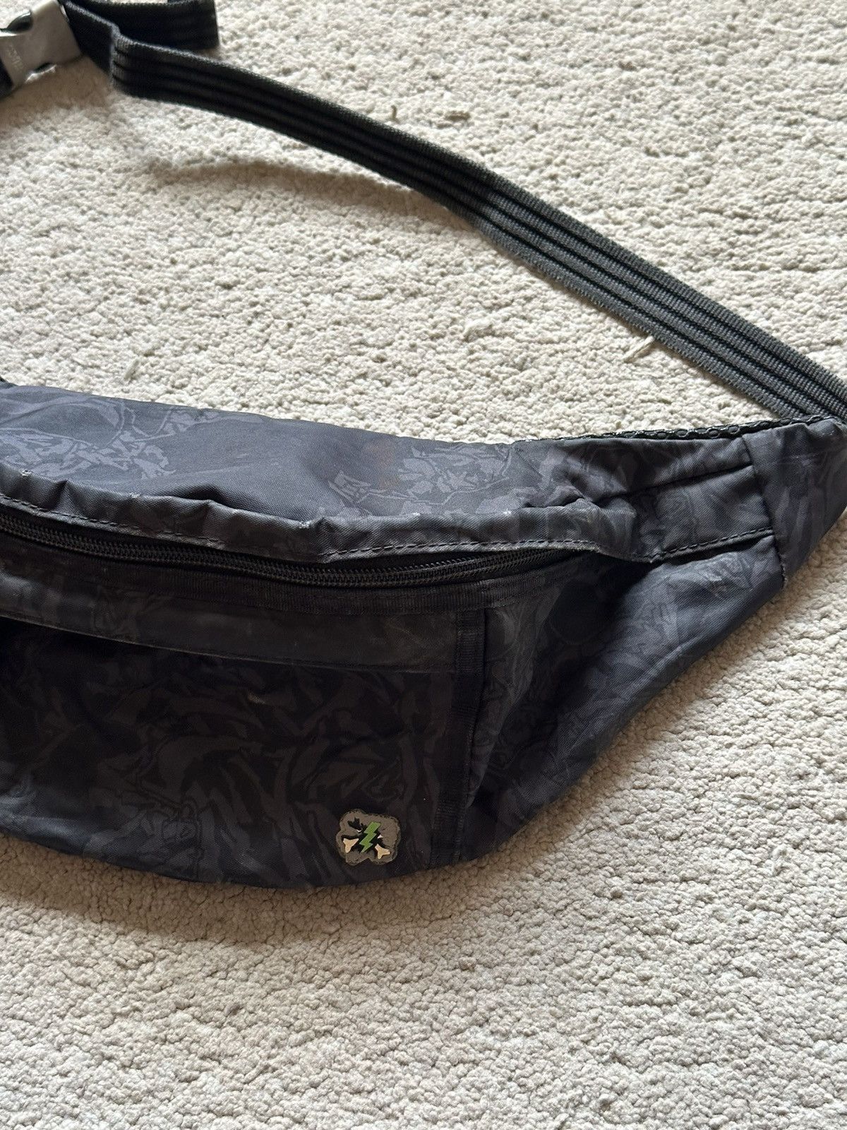 Undercover SS2001 Chaotic Discord Waist / Sling Bag Size ONE SIZE - 8 Thumbnail