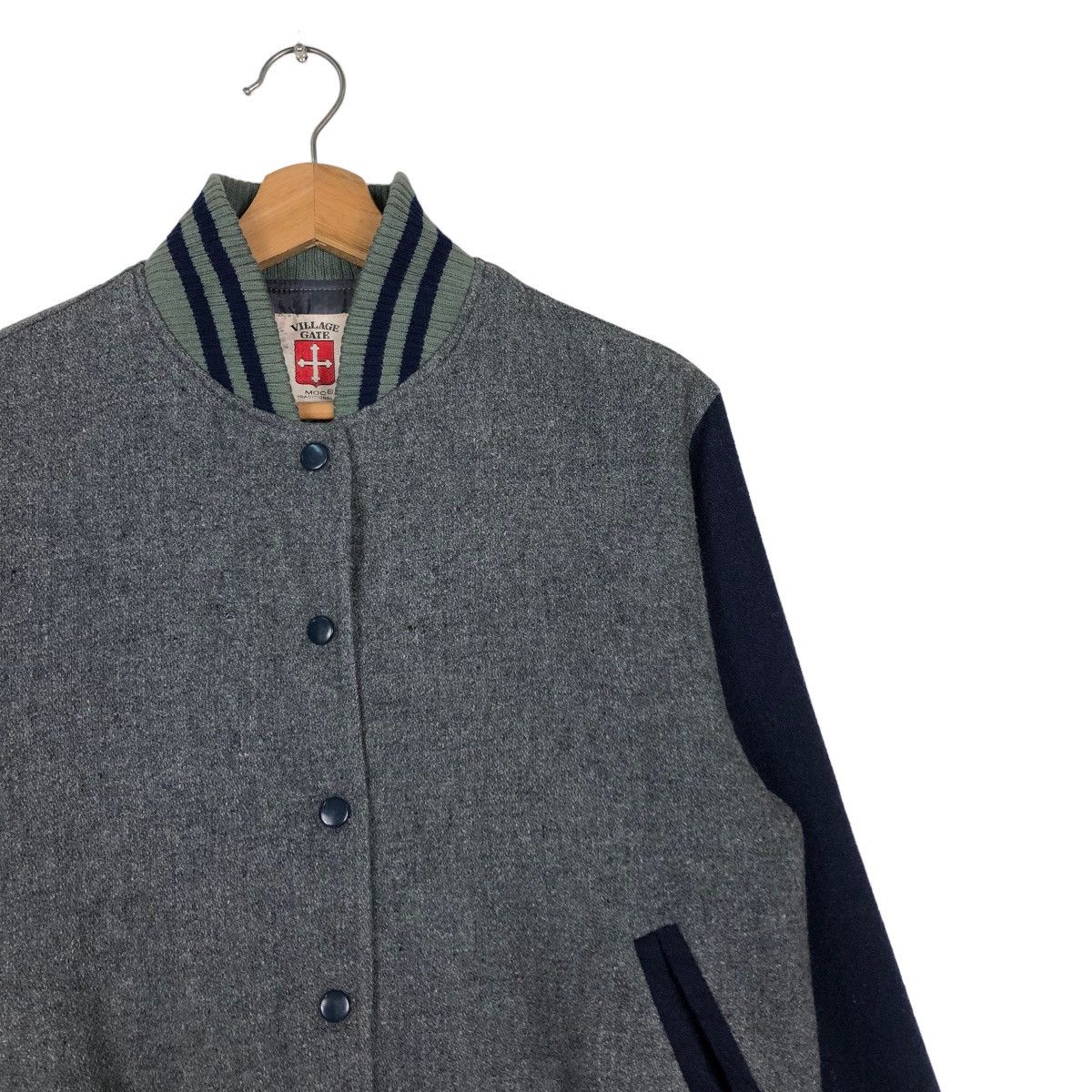 Japanese Brand × Vintage 📌VINTAGE WOOL VARSITY BOMBER JACKET VILLAGE GATE JAPAN Size US S / EU 44-46 / 1 - 7 Thumbnail