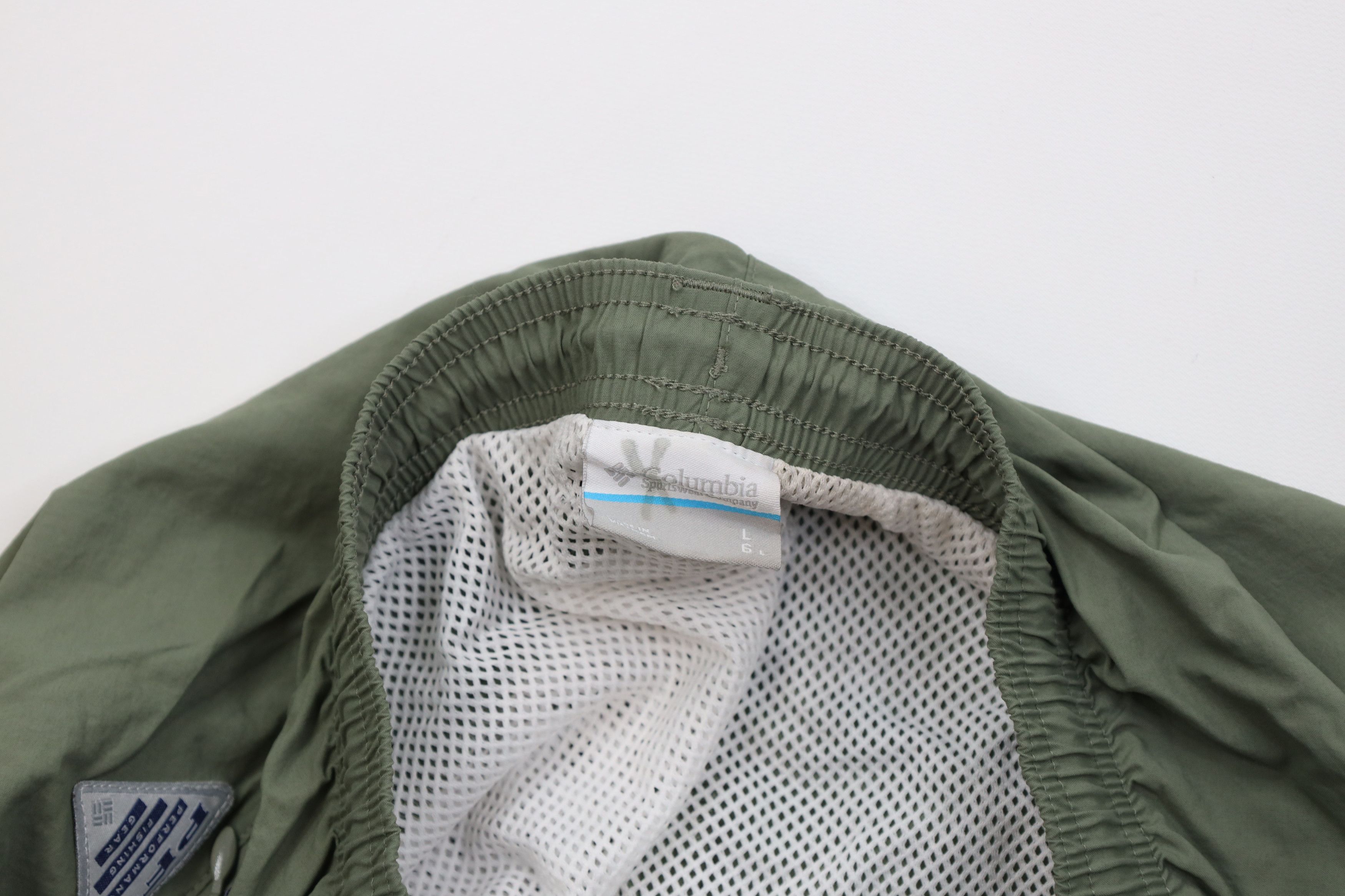 Columbia Vintage Y2K Columbia PFG Spell Above Knee Lined Shorts Green Size US 34 / EU 50 - 9 Thumbnail
