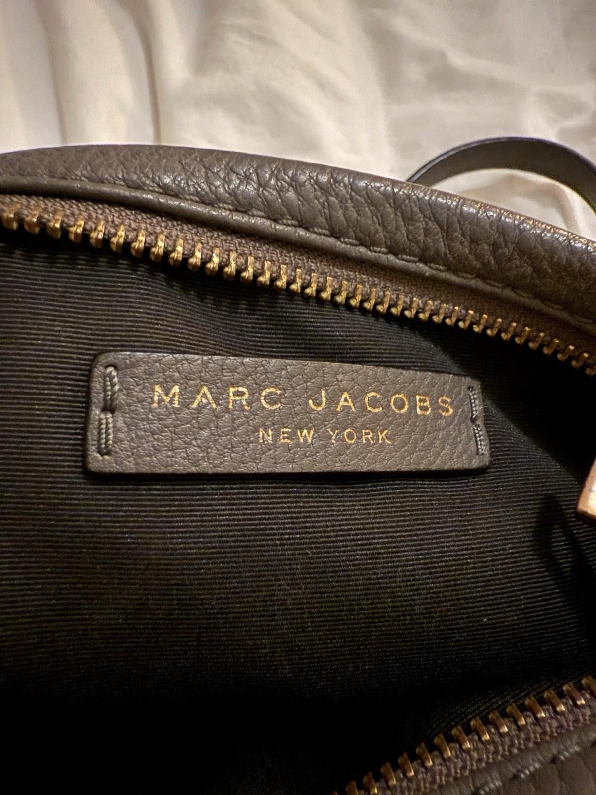 Marc by Marc Jacobs Marc by Marc Jacobs Classic Q Percy Crossbody Taupe Leather Size ONE SIZE - 5 Thumbnail