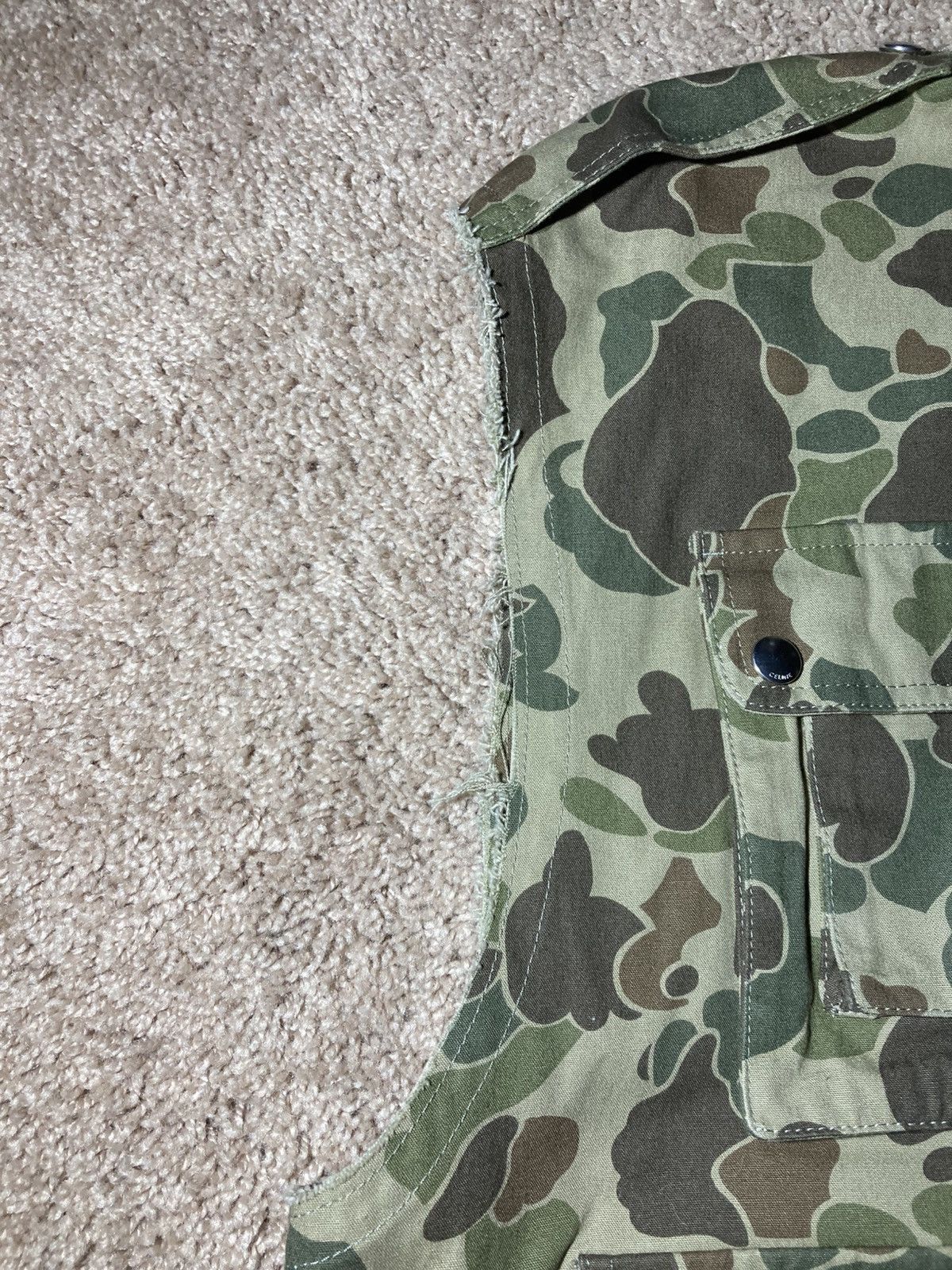 Celine New SS22 Celine Duck Camo Military Cargo Jacket Cut Off Vest Size US XL / EU 56 / 4 - 8 Thumbnail