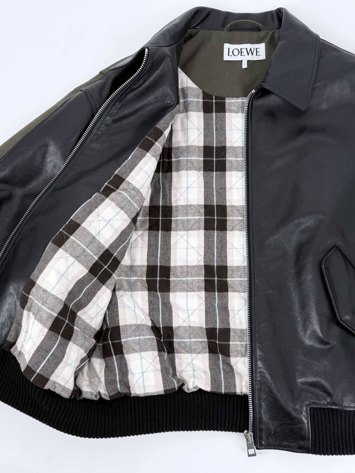 Loewe Loewe Hybrid Bomber FW 25 Size US L / EU 52-54 / 3 - 4 Thumbnail