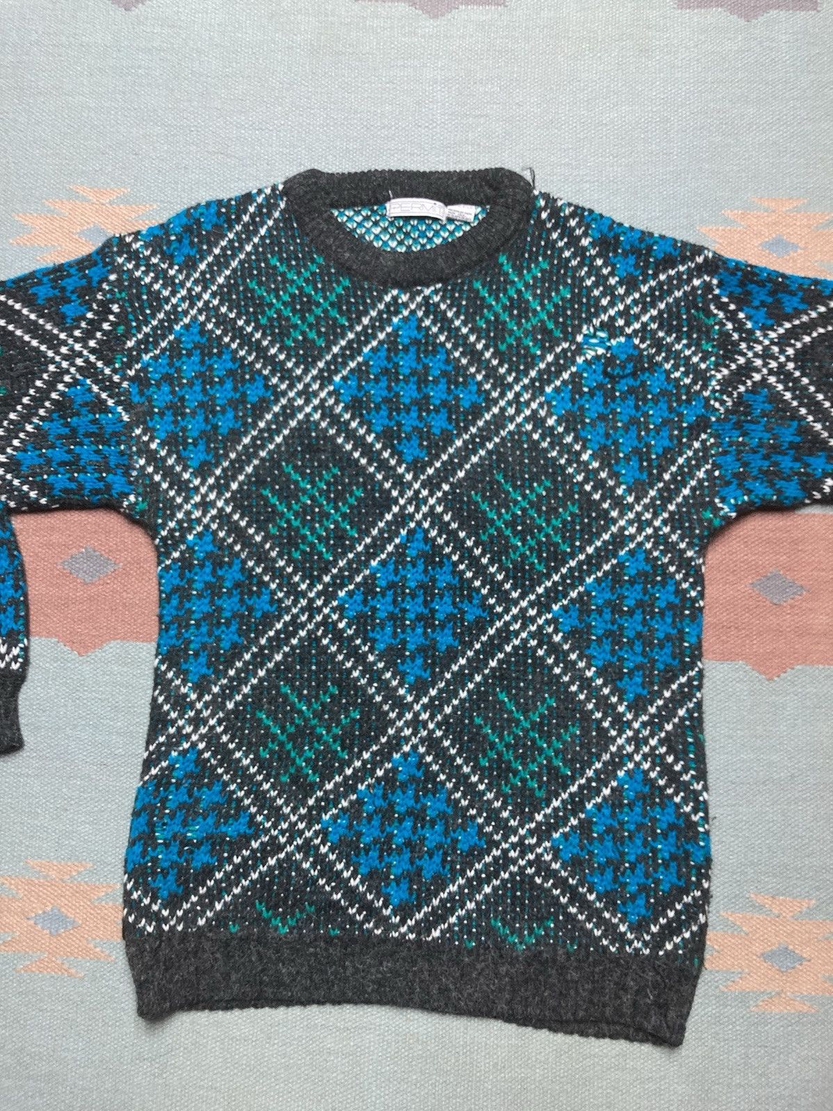 Vintage Vtg acrylic knit sweater crewneck geometric abstract small Size US S / EU 44-46 / 1 - 2 Thumbnail