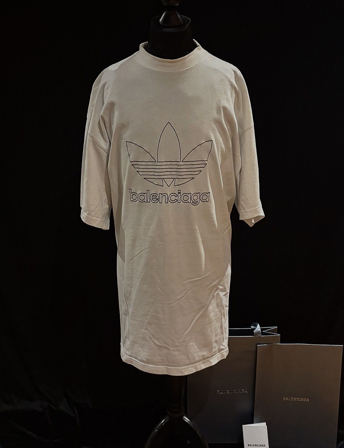Adidas × Balenciaga Balenciaga x adidas Oversized T-Shirt 3XL Size US XXL / EU 58 / 5 - 1 Thumbnail