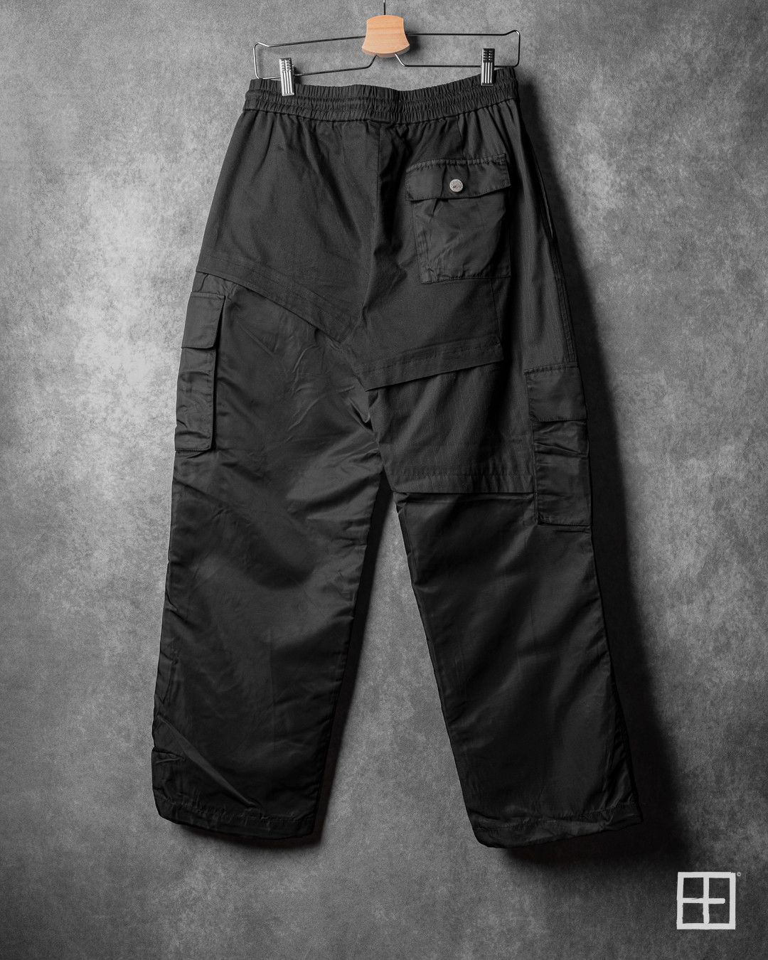Feng Chen Wang Feng Chen Wang Asymmetric Patchwork Cargo Pants Size US 32 / EU 48 - 4 Thumbnail