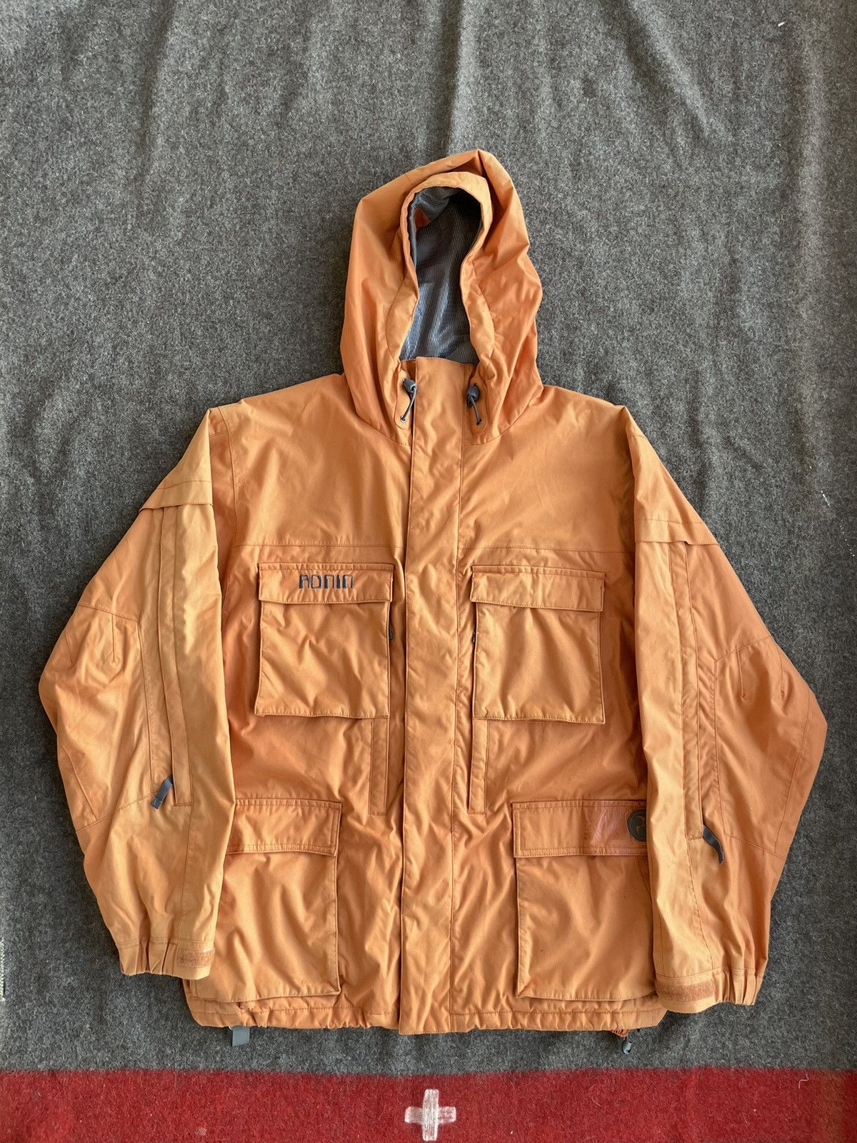 Burton Ronin Snowboard Jacket | Grailed