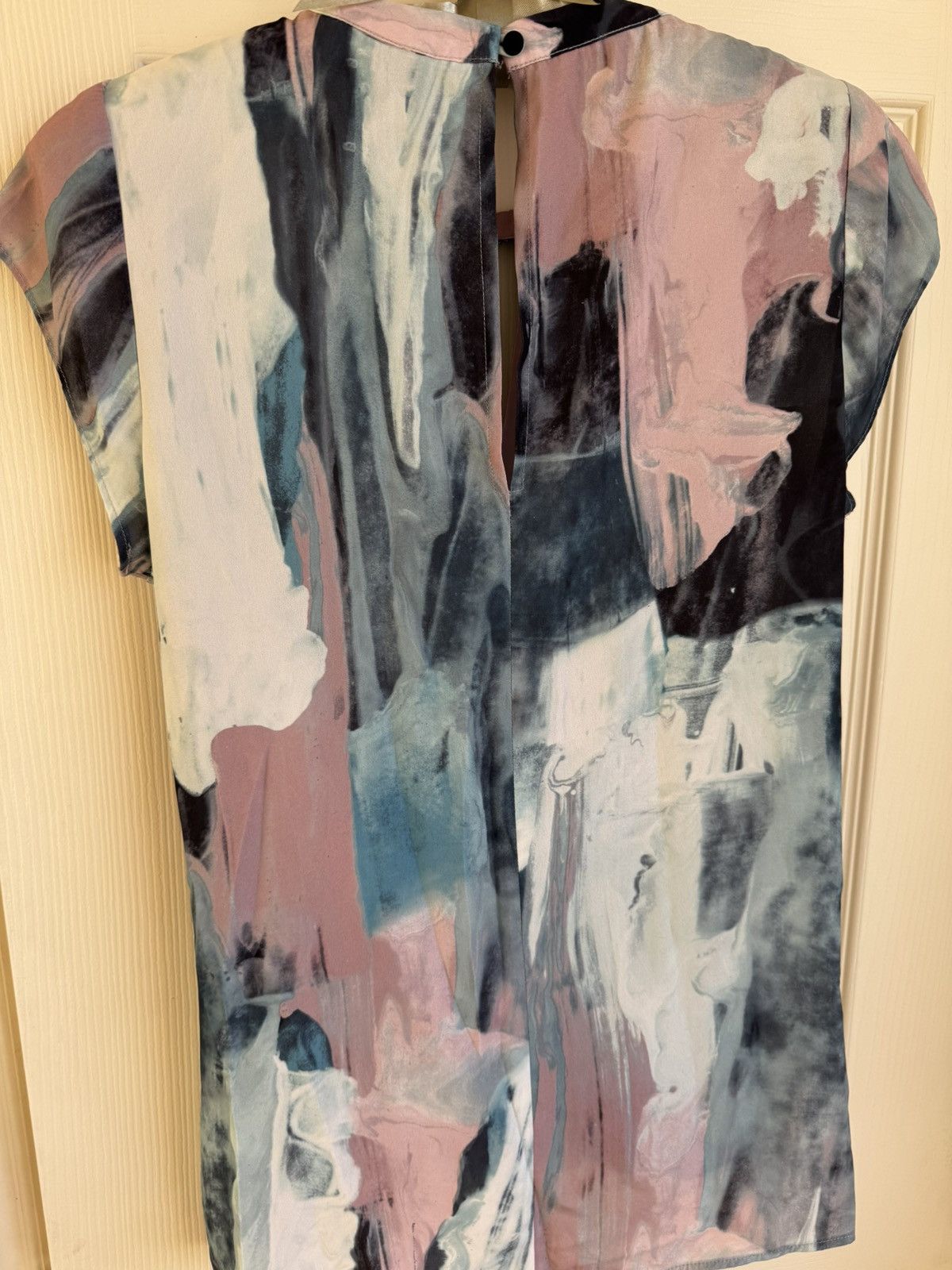Mossimo Mossimo XS art deco beaded collar watercolor artsy blouse Size XS / US 0-2 / IT 36-38 - 3 Thumbnail