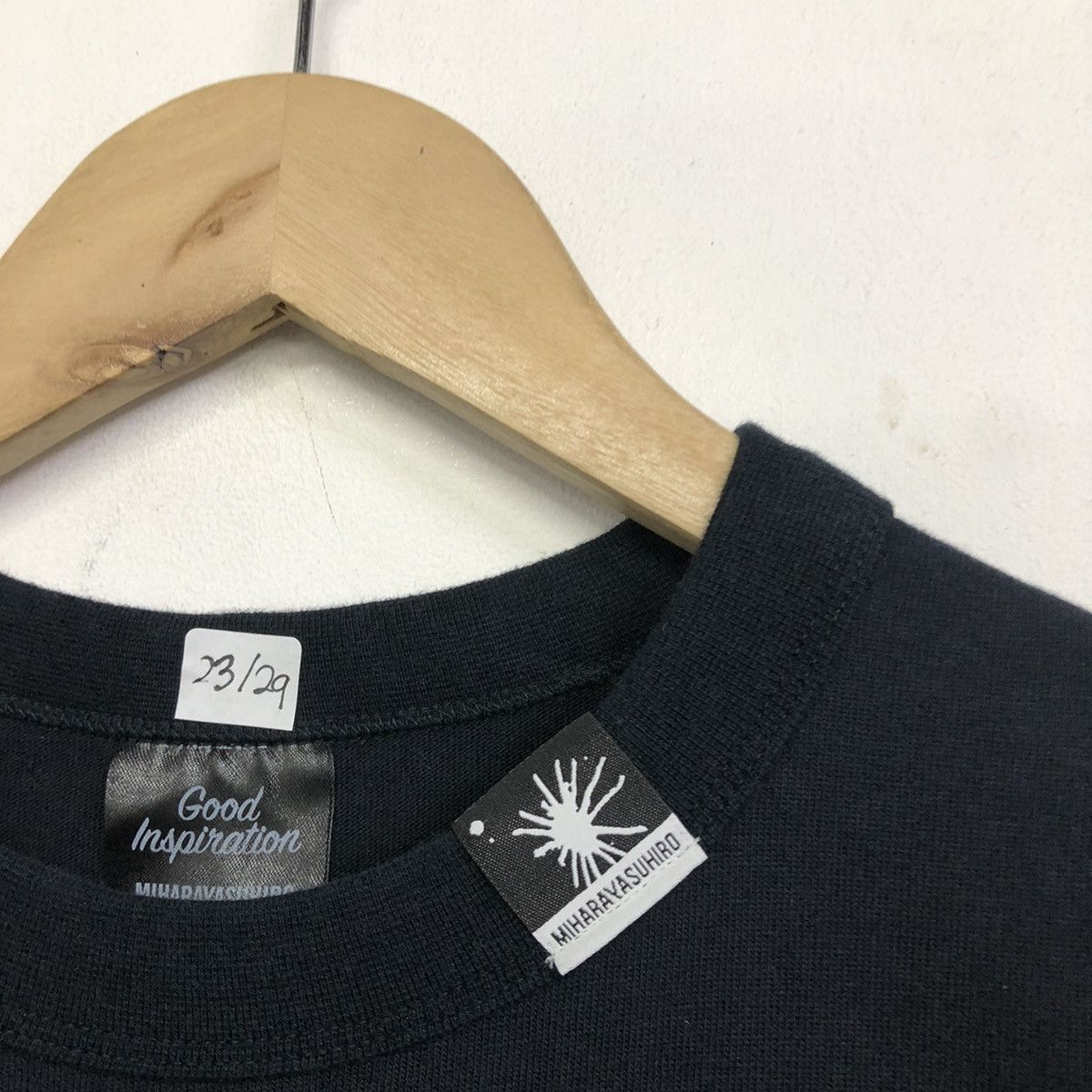 GU × Maison MIHARA YASUHIRO Miharayasuhiro X GU Good Inspiration Constructed Tshirt Size US M / EU 48-50 / 2 - 4 Thumbnail