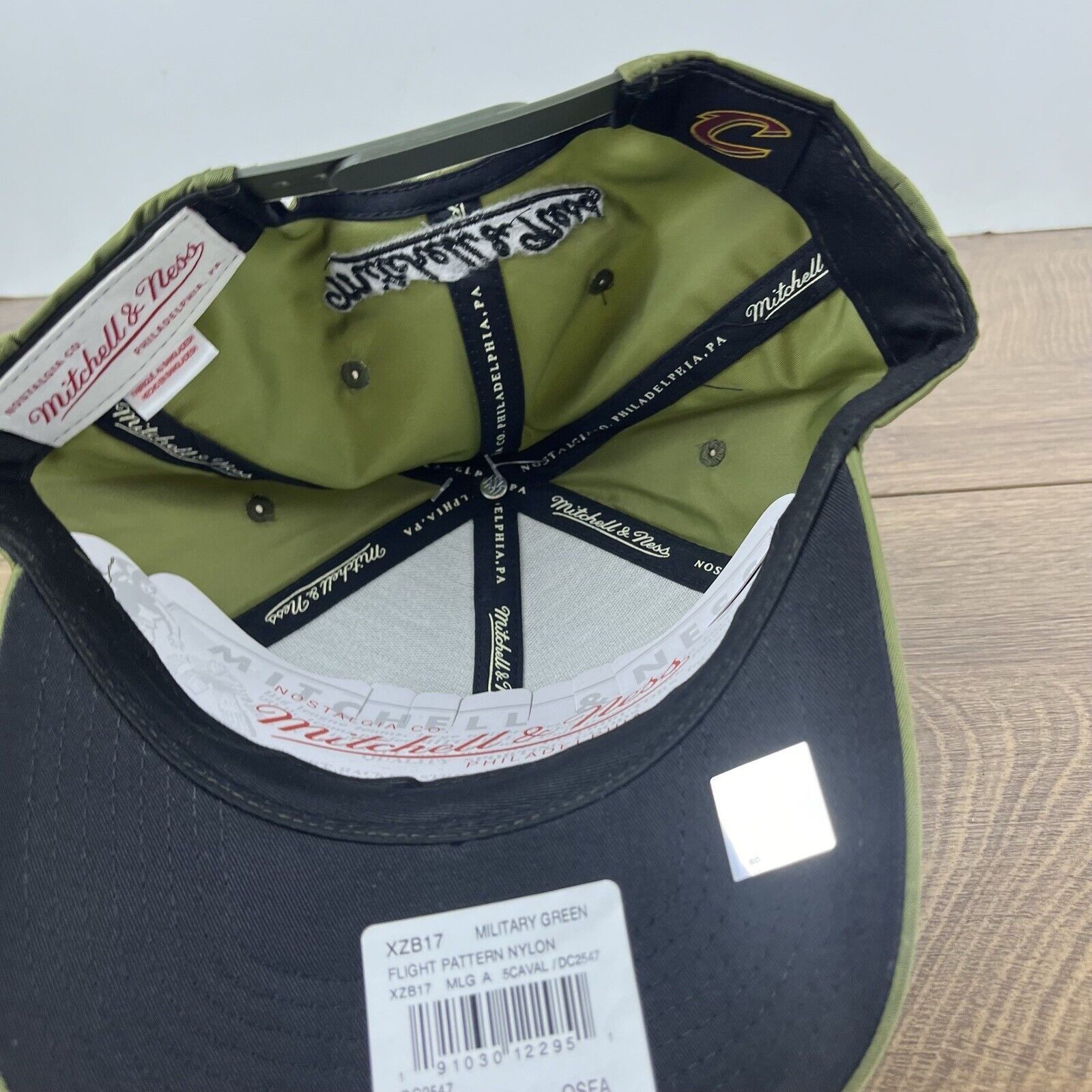 Mitchell & Ness Cleveland Cavaliers Snapback Hat Green Cap Adjustable Green Size ONE SIZE - 14 Thumbnail