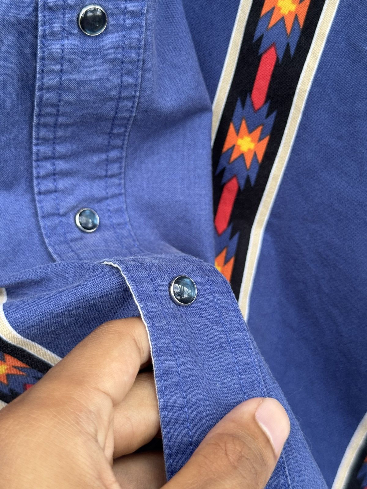 Wrangler Vintage 90s Wrangler Navajo Cowboy Button Up Shirt Size US L / EU 52-54 / 3 - 6 Thumbnail