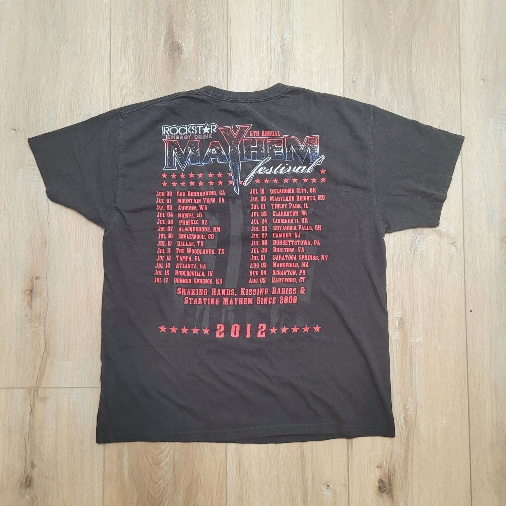 Hanes Rockstar Mayhem Festival 2012 Tour T-Shirt Mens L Boxy Fit 22x27 Double Sided Graphic Print Front Back Size US L / EU 52-54 / 3 - 4 Thumbnail