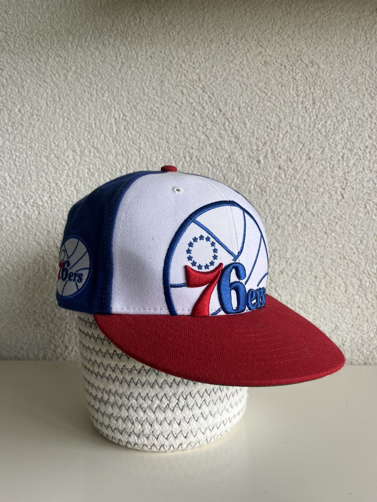 47 × Starter × Vintage Vintage Philadelphia 76ers Sixers Cap Size ONE SIZE - 1 Thumbnail
