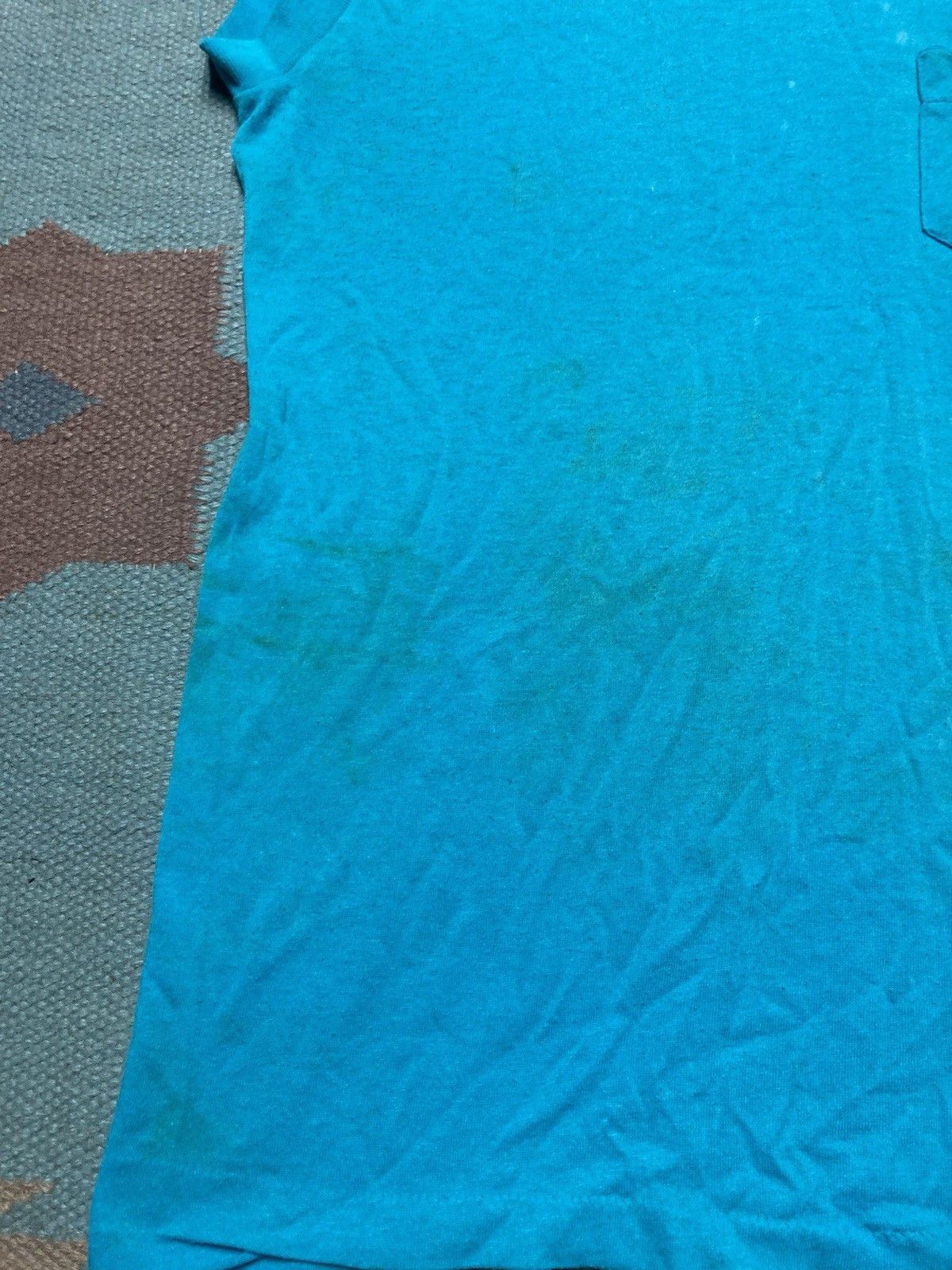 Vintage Vintage 80s pocket t shirt blank teal blue worn soft medium Size US M / EU 48-50 / 2 - 4 Thumbnail