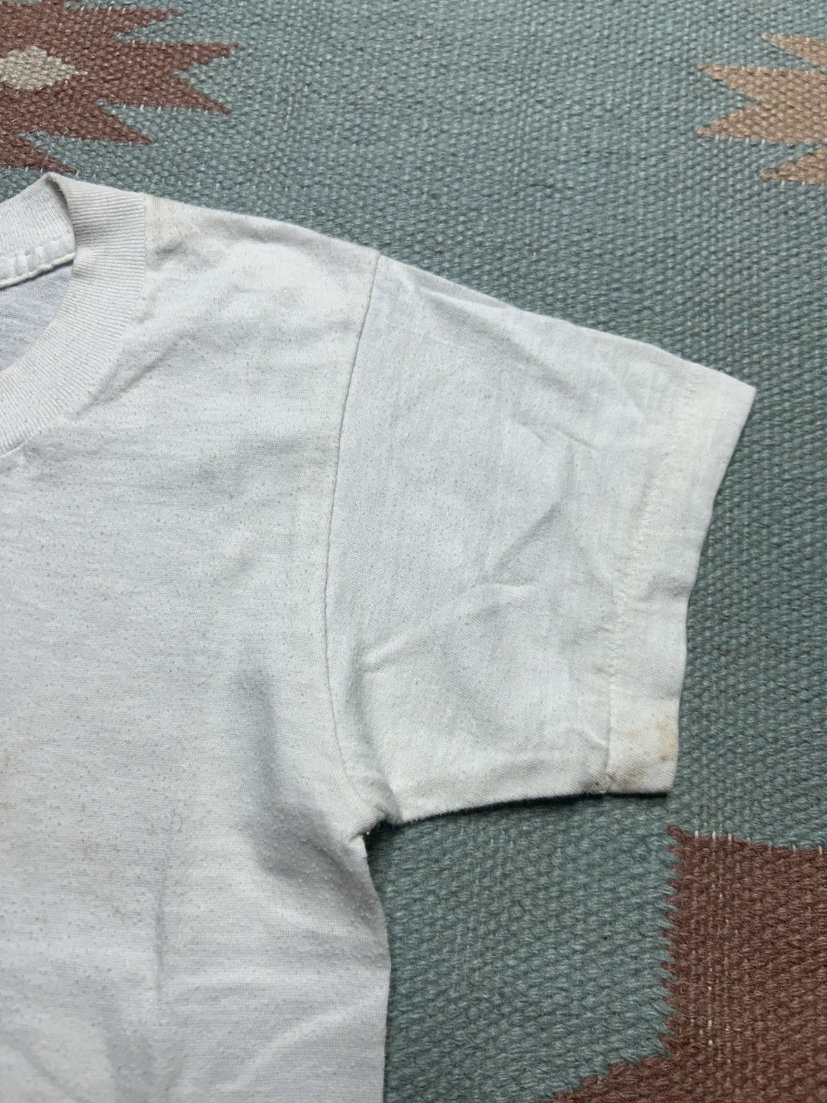 Vintage Vtg 70s blank white t shirt distressed FOTL kids 10 baby tee Size XXS / US 00 / IT 34 - 5 Thumbnail