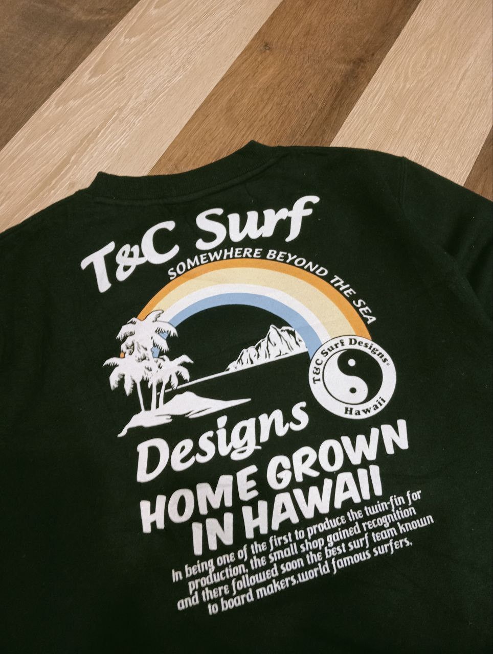 Vintage T&C SURF DESIGNS HAWAII CREWNECK - SIZE M Size US M / EU 48-50 / 2 - 8 Thumbnail
