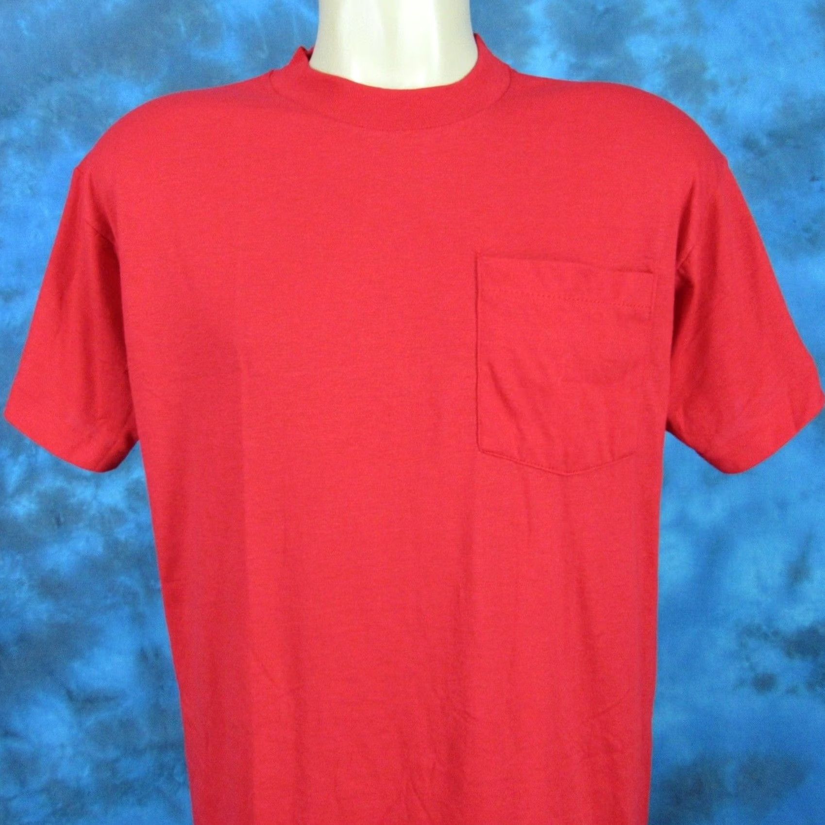 Fruit Of The Loom VINTAGE fruit of the loom T-Shirt RED SMALL 80s pocket single stitch Size US S / EU 44-46 / 1 - 3 Thumbnail