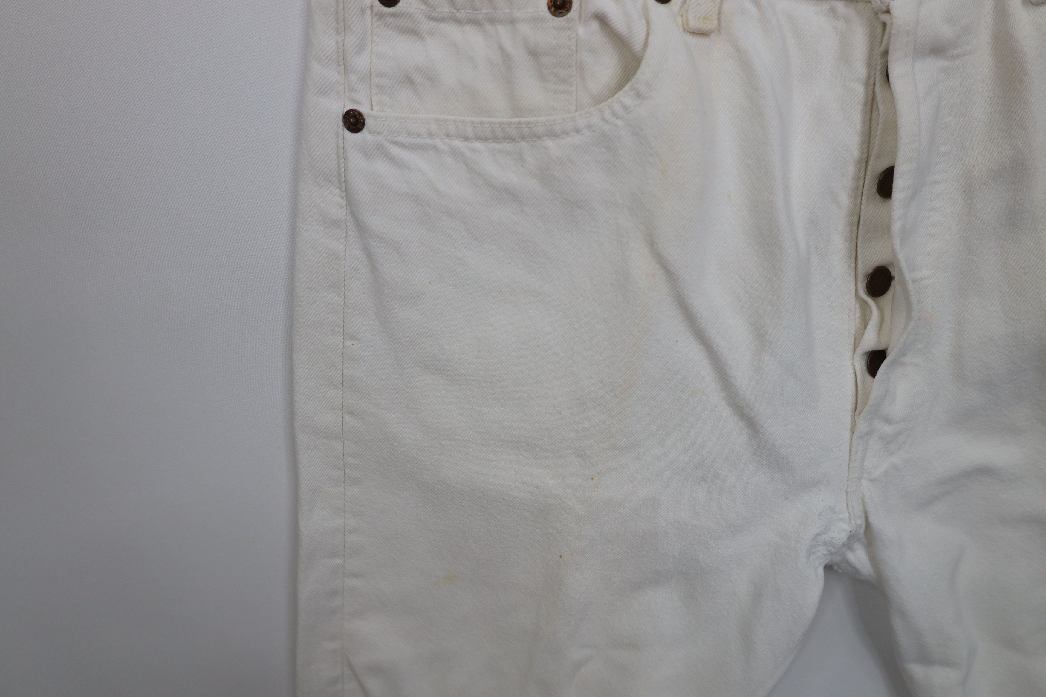 Levi's Vintage 90s Levis 501xx Fly Original Fit Jeans White USA Size US 34 / EU 50 - 9 Thumbnail