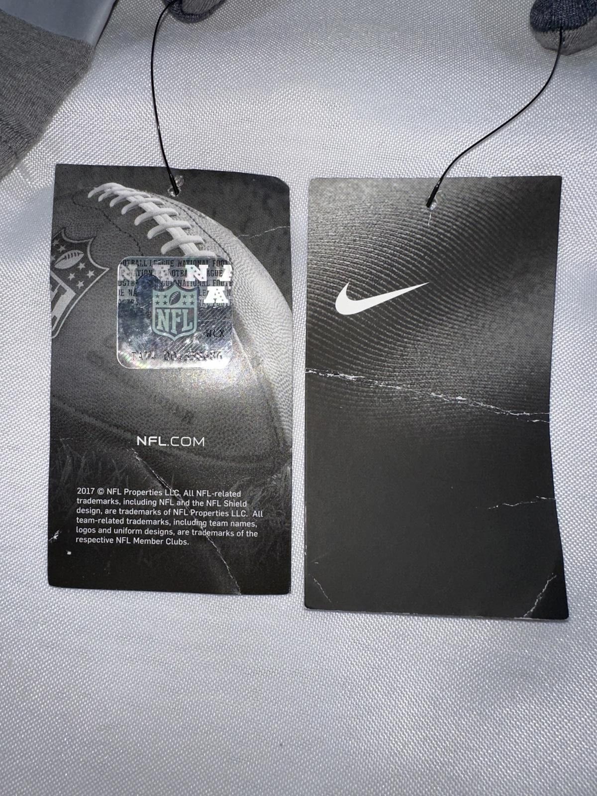 Nike Nike Women’s NFL Seattle Seahawks Raglan 3/4 Sleeve Shirt Size L / US 10 / IT 46 - 9 Thumbnail