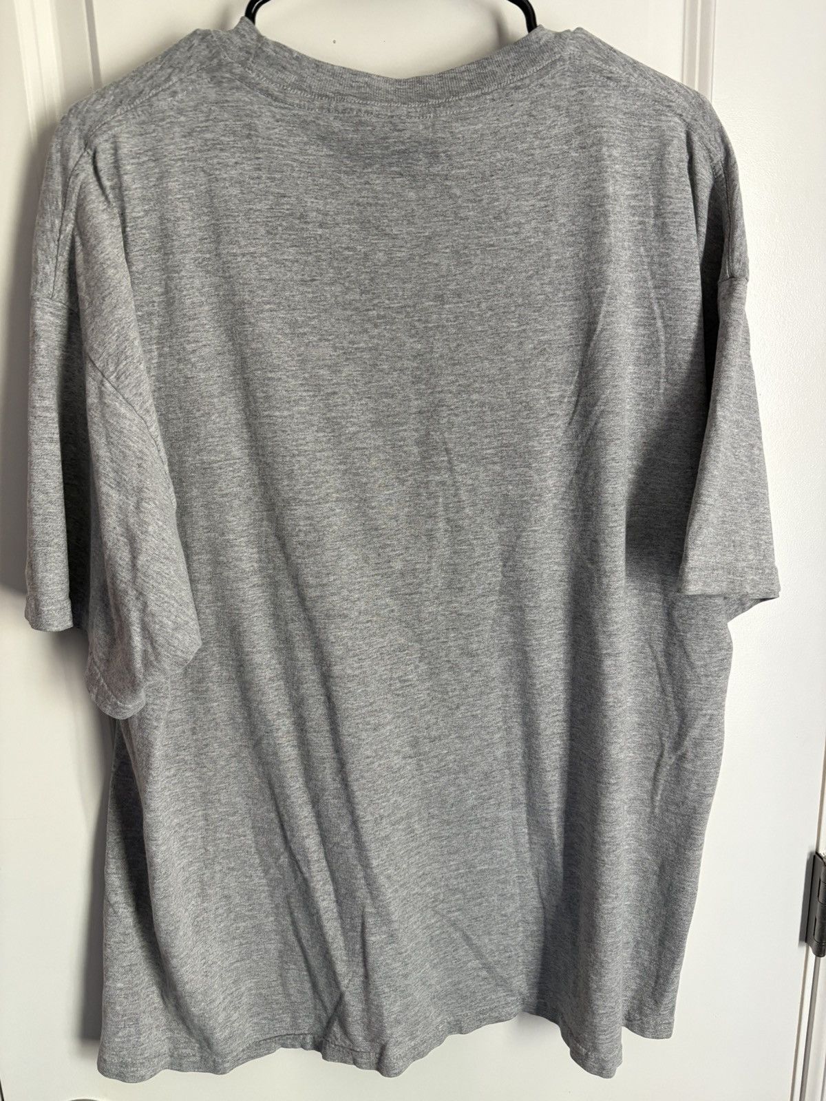 Nike Vintage Nike Sportswear Oval Logo Tee (Heather Gray, XL) Size US XL / EU 56 / 4 - 4 Thumbnail