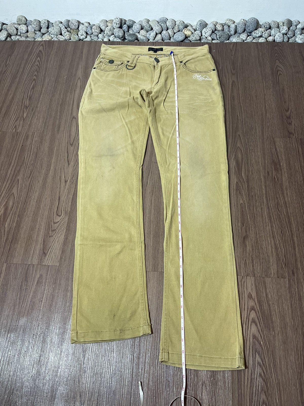 In The Attic × Japanese Brand In The Attic Back Embroidery Suede Pants Size US 33 - 16 Thumbnail