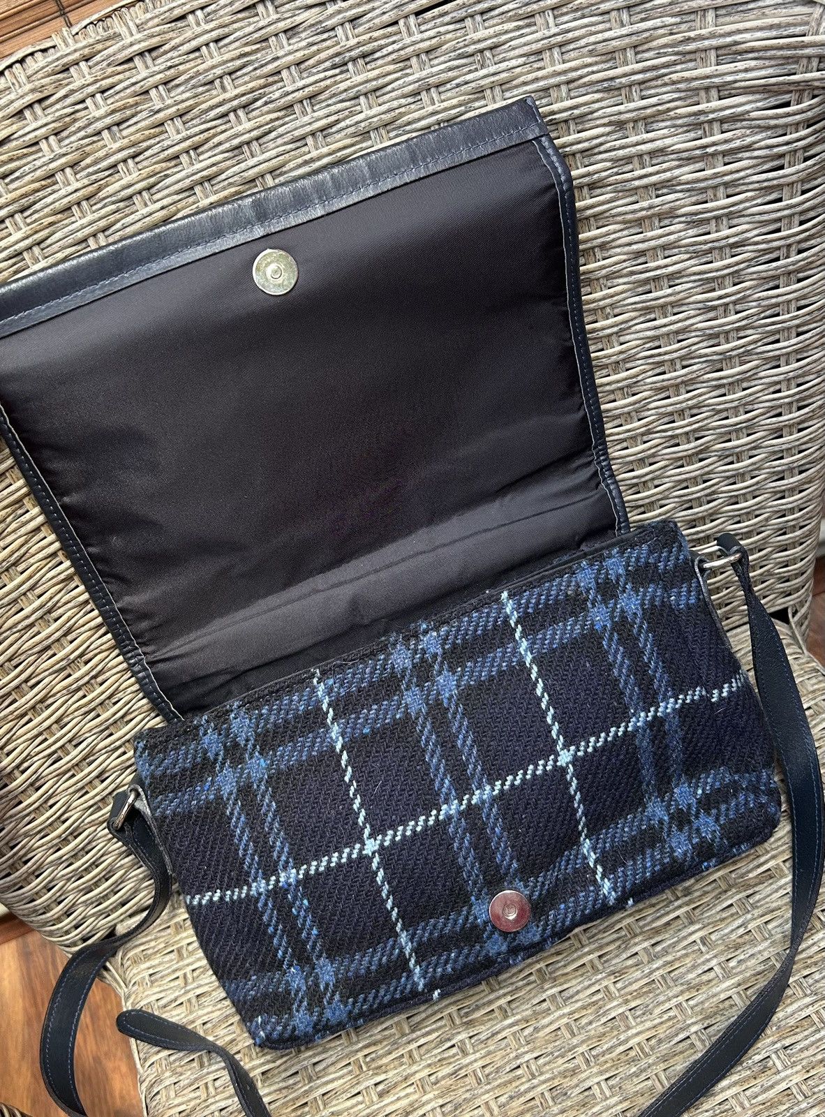 Burberry Burberry London Blue Nova Check Tweed Leather Crossbody Bag Size ONE SIZE - 9 Thumbnail