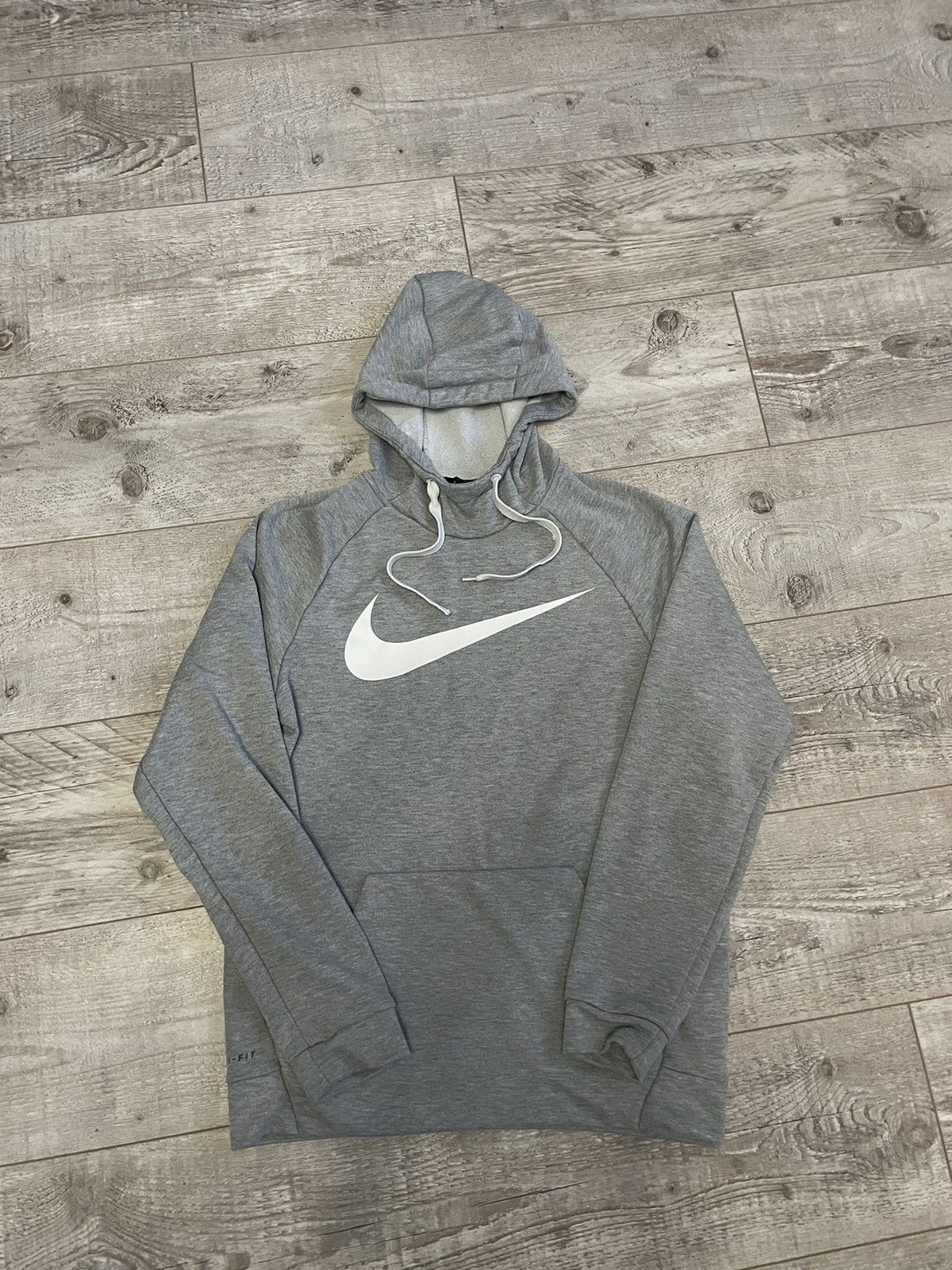 Nike Nike Centr Logo Hoodie Size US S / EU 44-46 / 1 - 1 Thumbnail